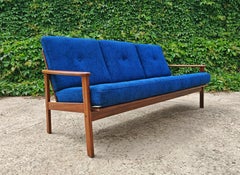 Canapé 3 places en teck du milieu du siècle, attr. à Arne Vodder, Danemark années 1960