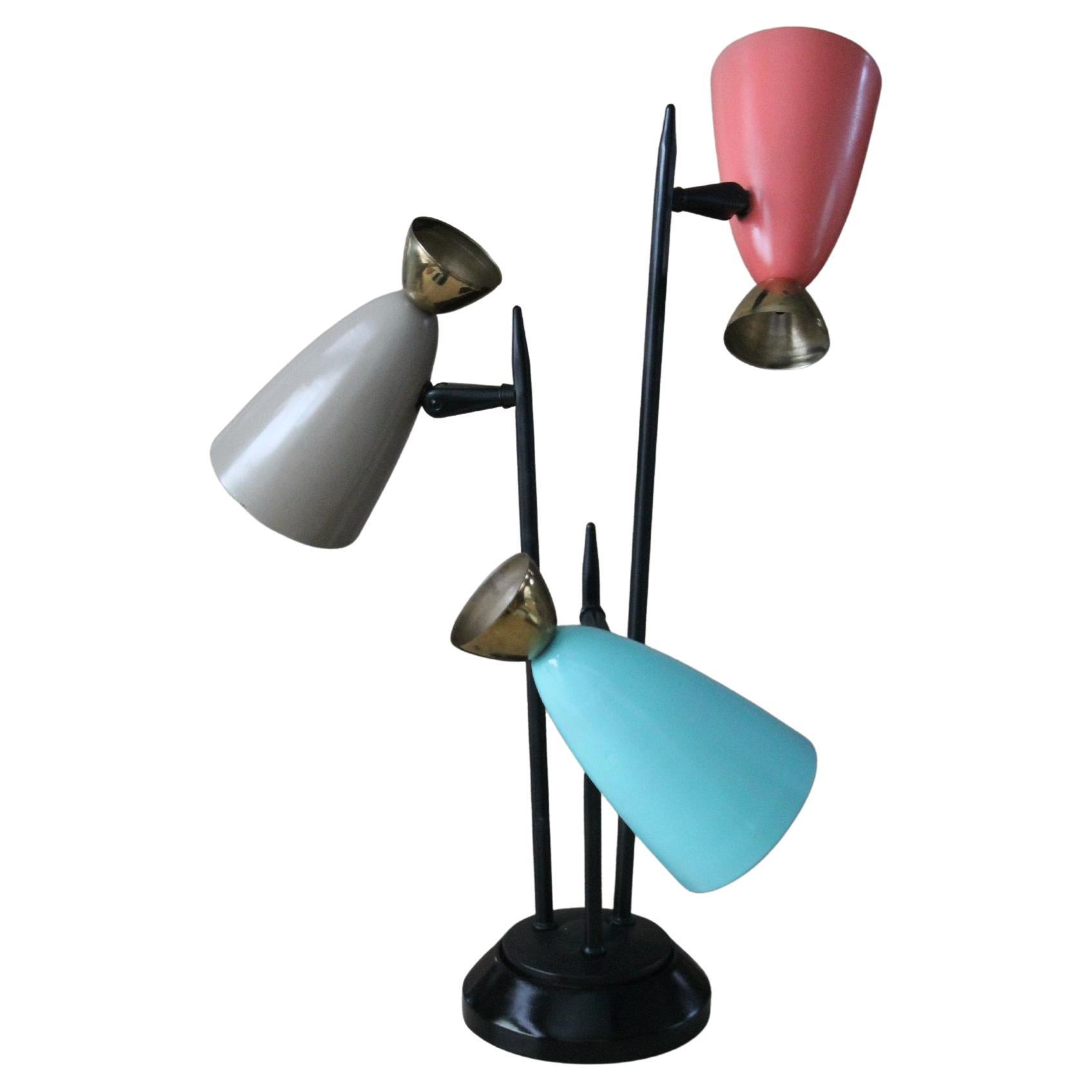 Mid Century 3-Shade Table Lamp. Lightolier Thurston Triennale Italian Style 1950 For Sale