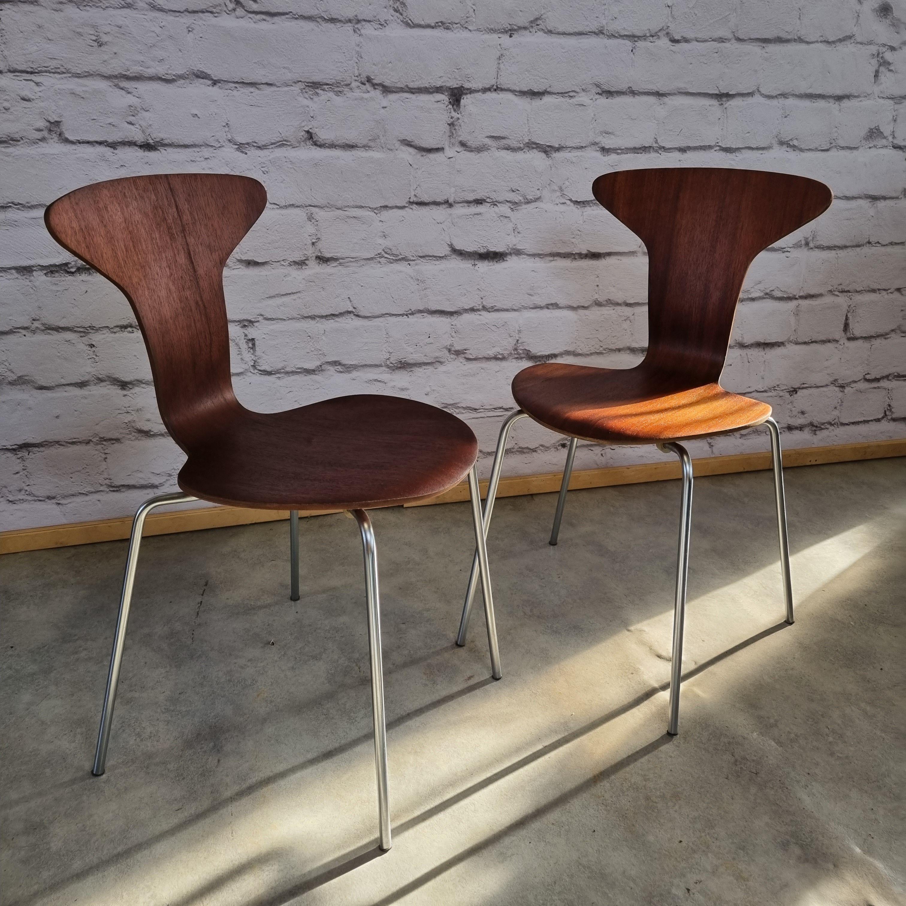 Mid Century 3105 Mosquito Chairs by Arne Jacobsen for Fritz Hansen Set of 2 3