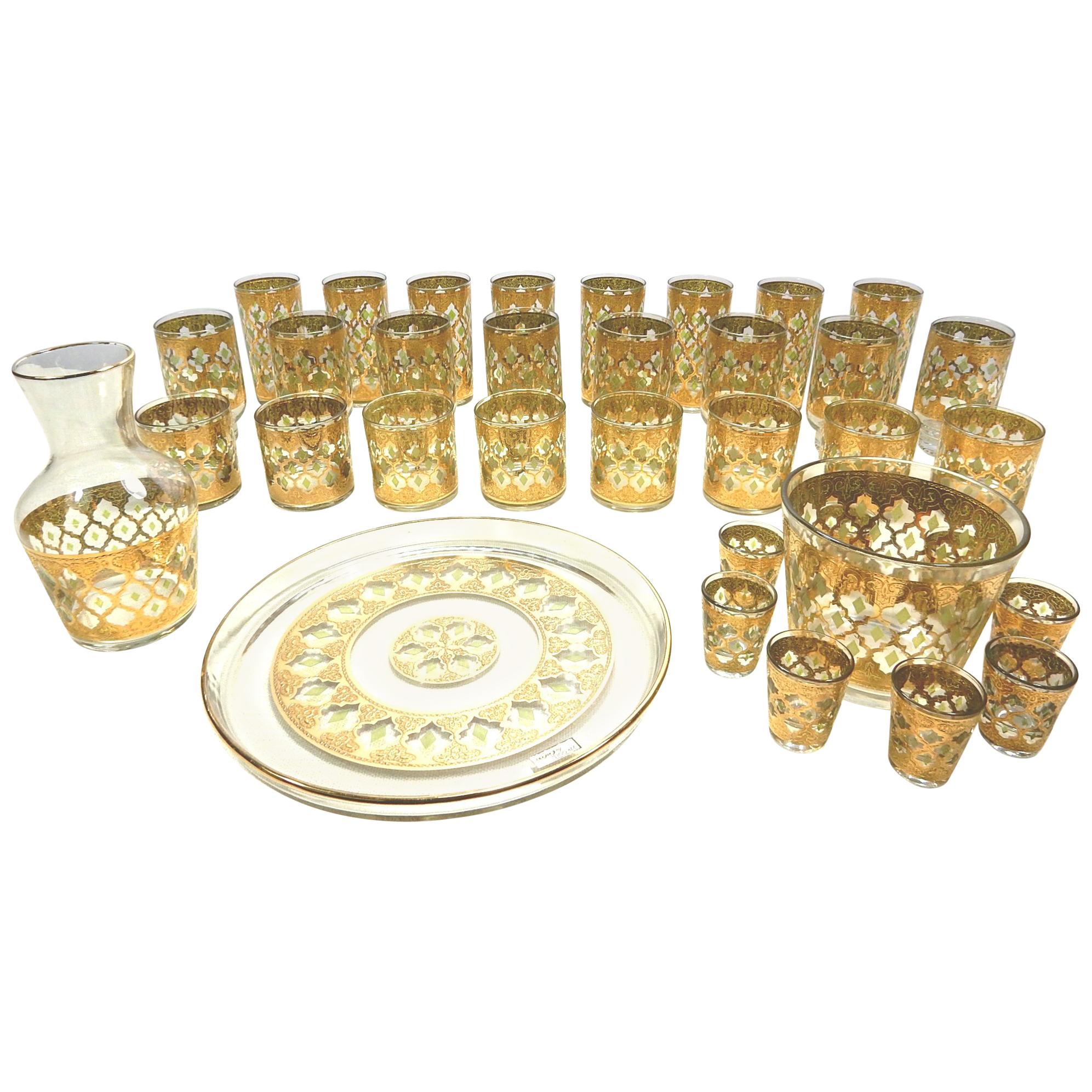 Mid Century 35 Piece Culver Valencia 22 Karat Gold Barware Glasses Set