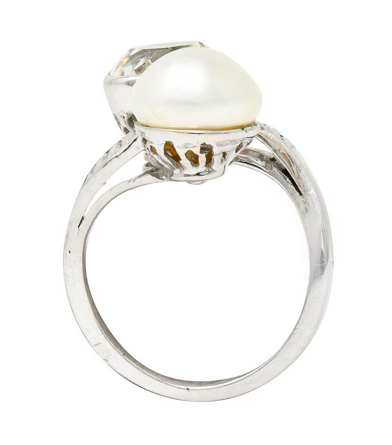 Pinctada engagement ring top
