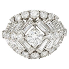 Mid-Century 3,53 CTW Diamant Platin gestufter Bombé Vintage Dinner Ring