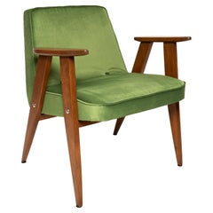 Poltrona 366 di metà secolo in velluto verde, di Jozef Chierowski, Europa, anni '60