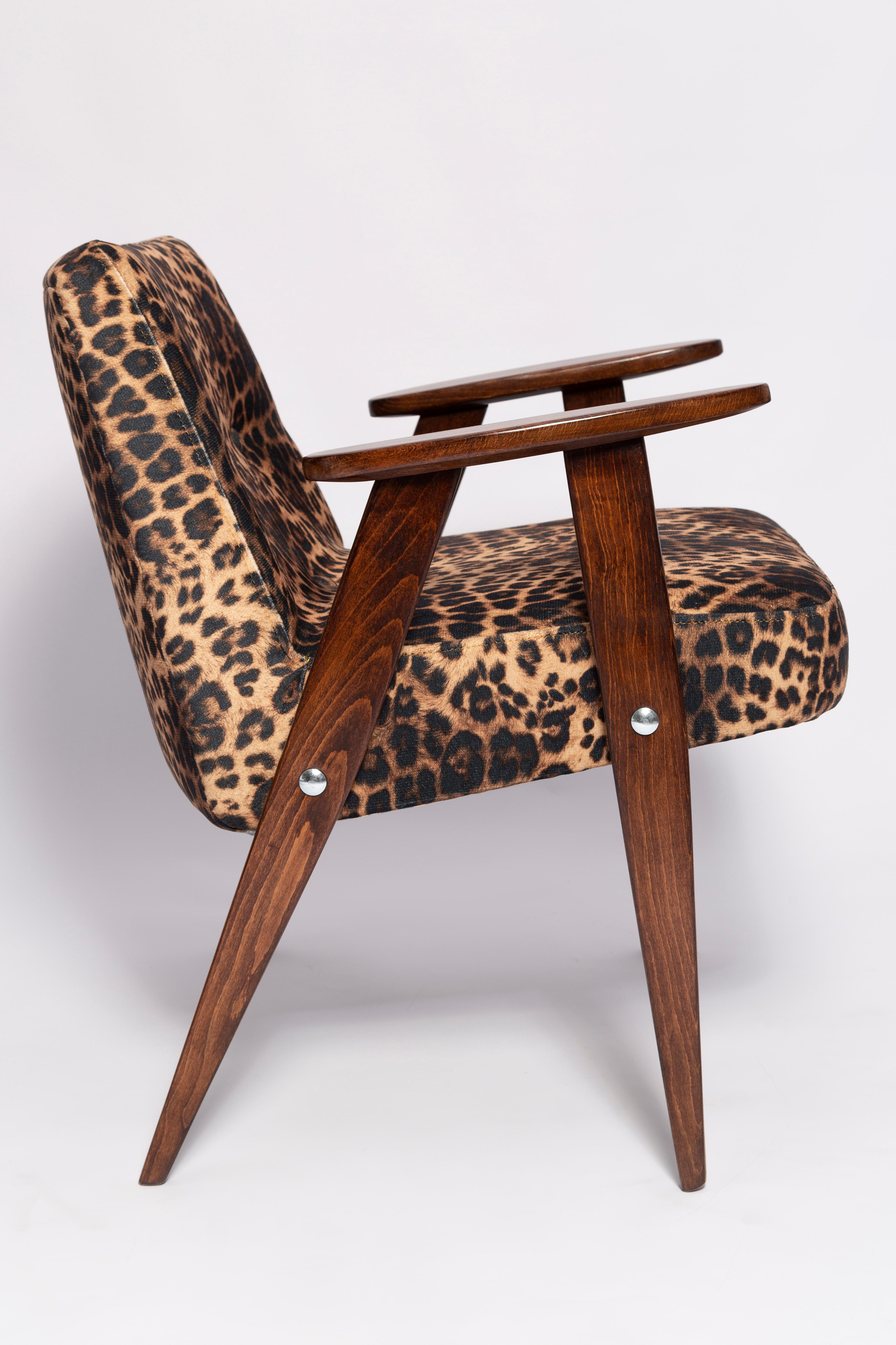 20th Century Mid Century 366 Armchair in Leopard Print Velvet, Jozef Chierowski, Europe 1960s For Sale