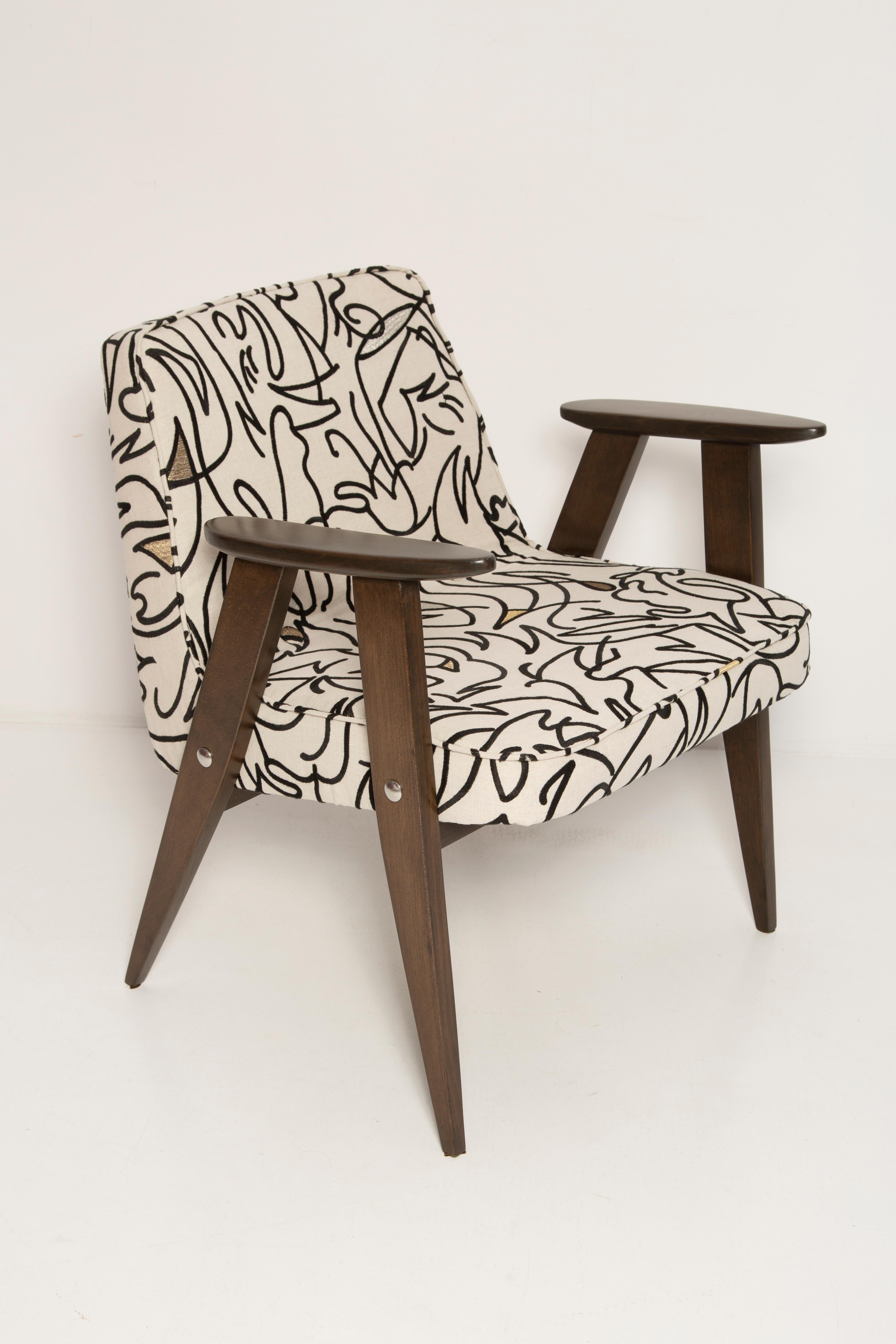 Hand-Crafted Mid Century 366 Armchair in Light Linen, by Jozef Chierowski, Poland, 1960s For Sale