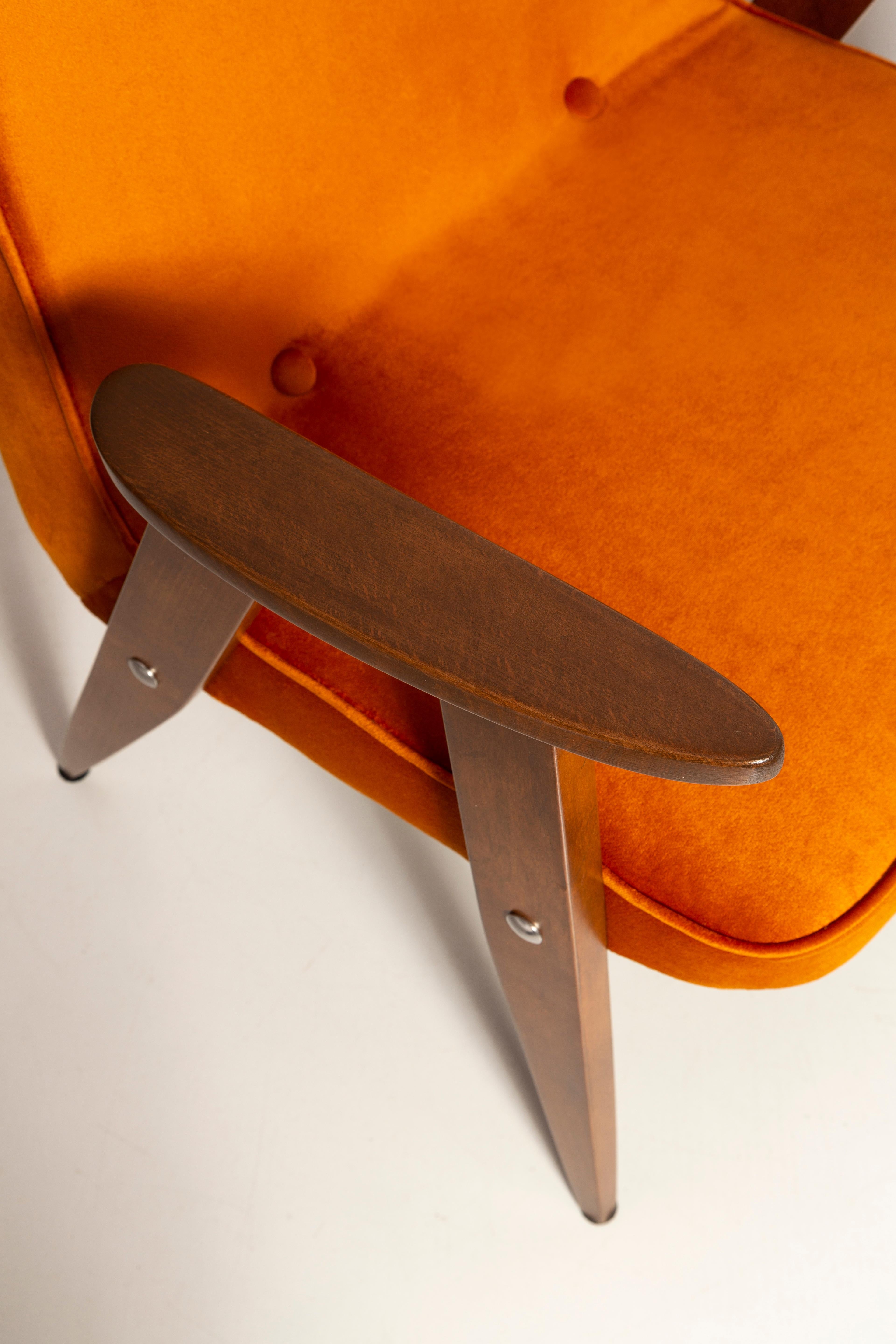 Mid-Century Modern Mid-Century 366 Armchair in Orange Velvet, by Jozef Chierowski, Europe 1960s For Sale