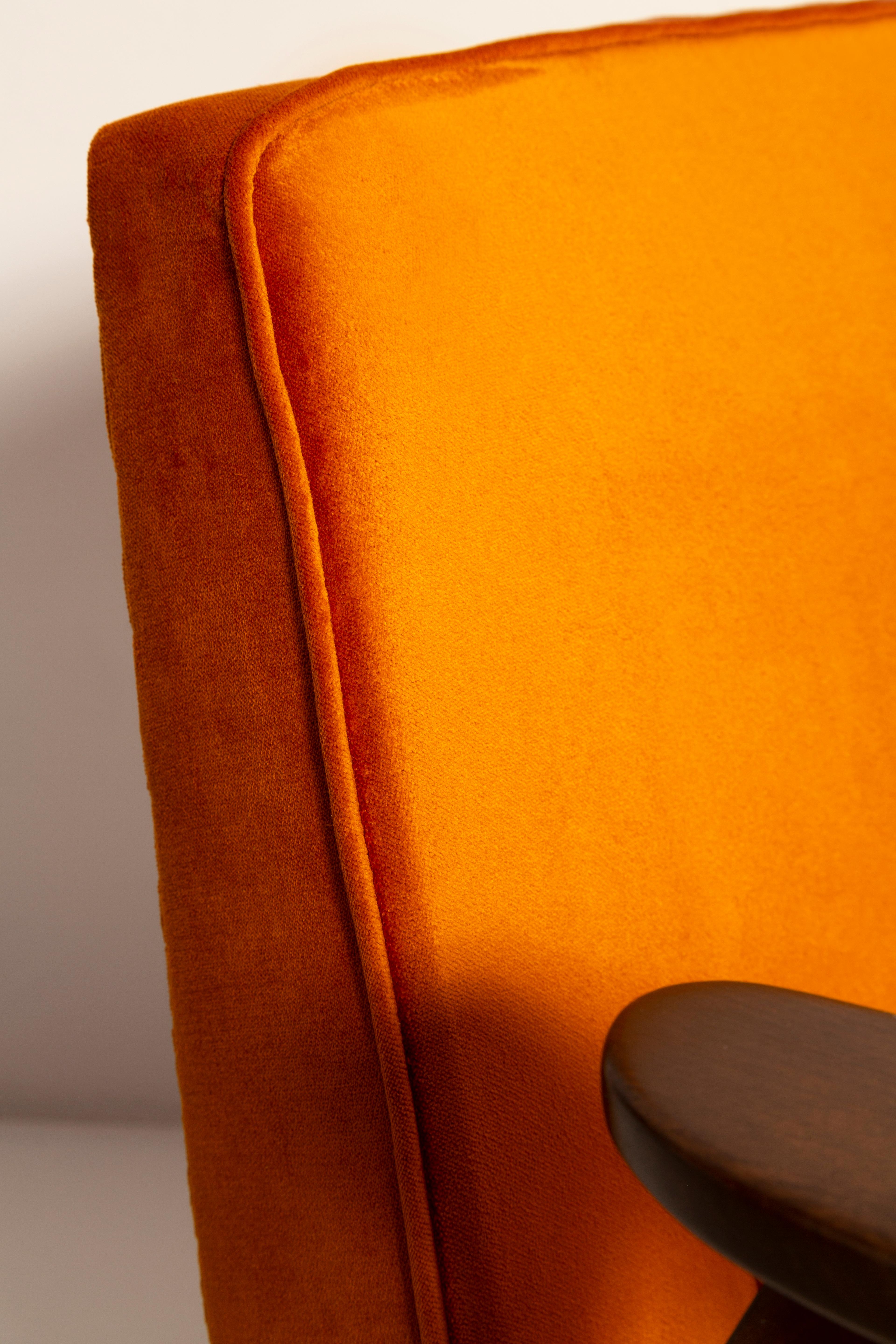 Polish Mid-Century 366 Armchair in Orange Velvet, by Jozef Chierowski, Europe 1960s For Sale