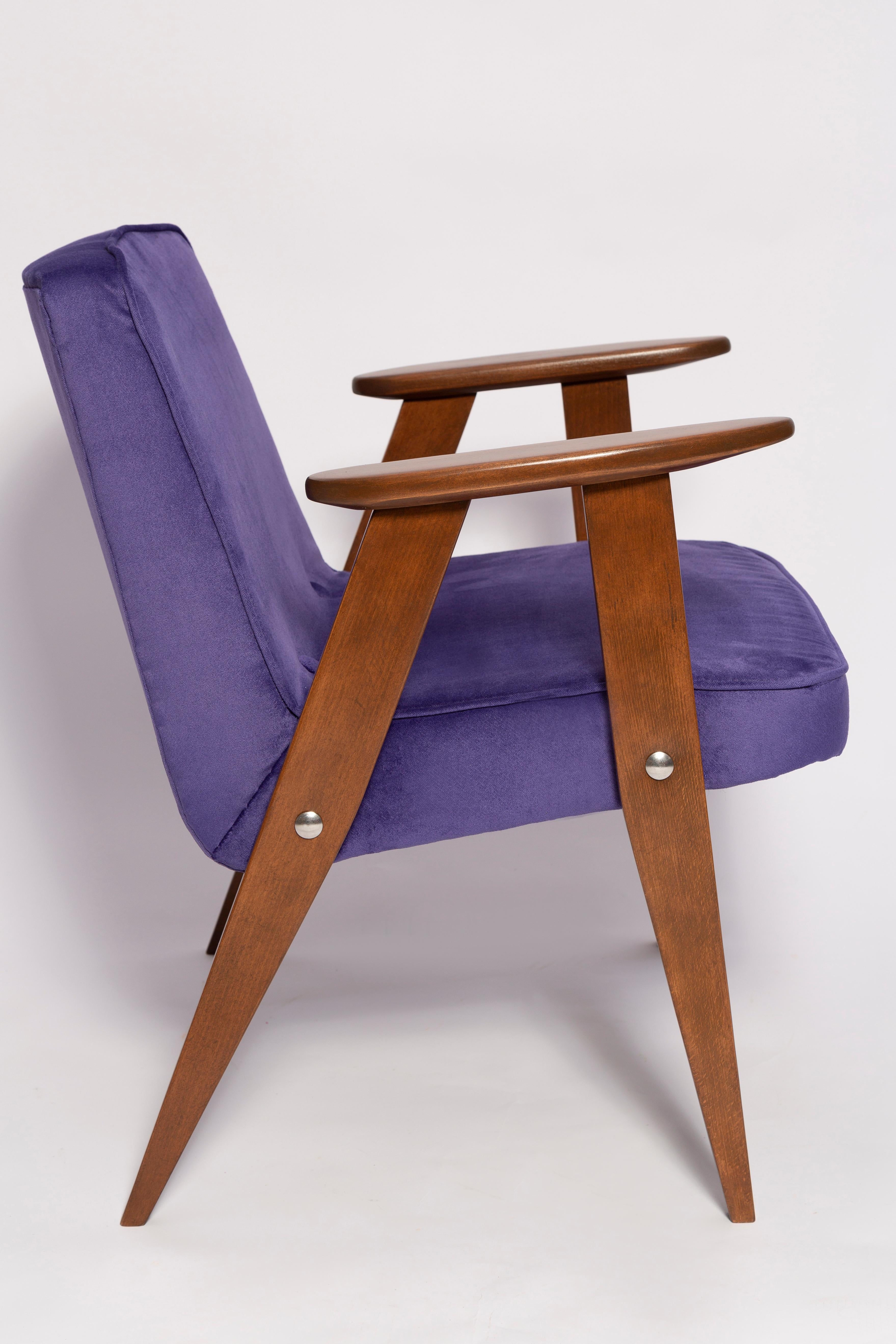 20th Century Mid-Century 366 Armchair in Purple Velvet, by Jozef Chierowski, Europe 1960s For Sale