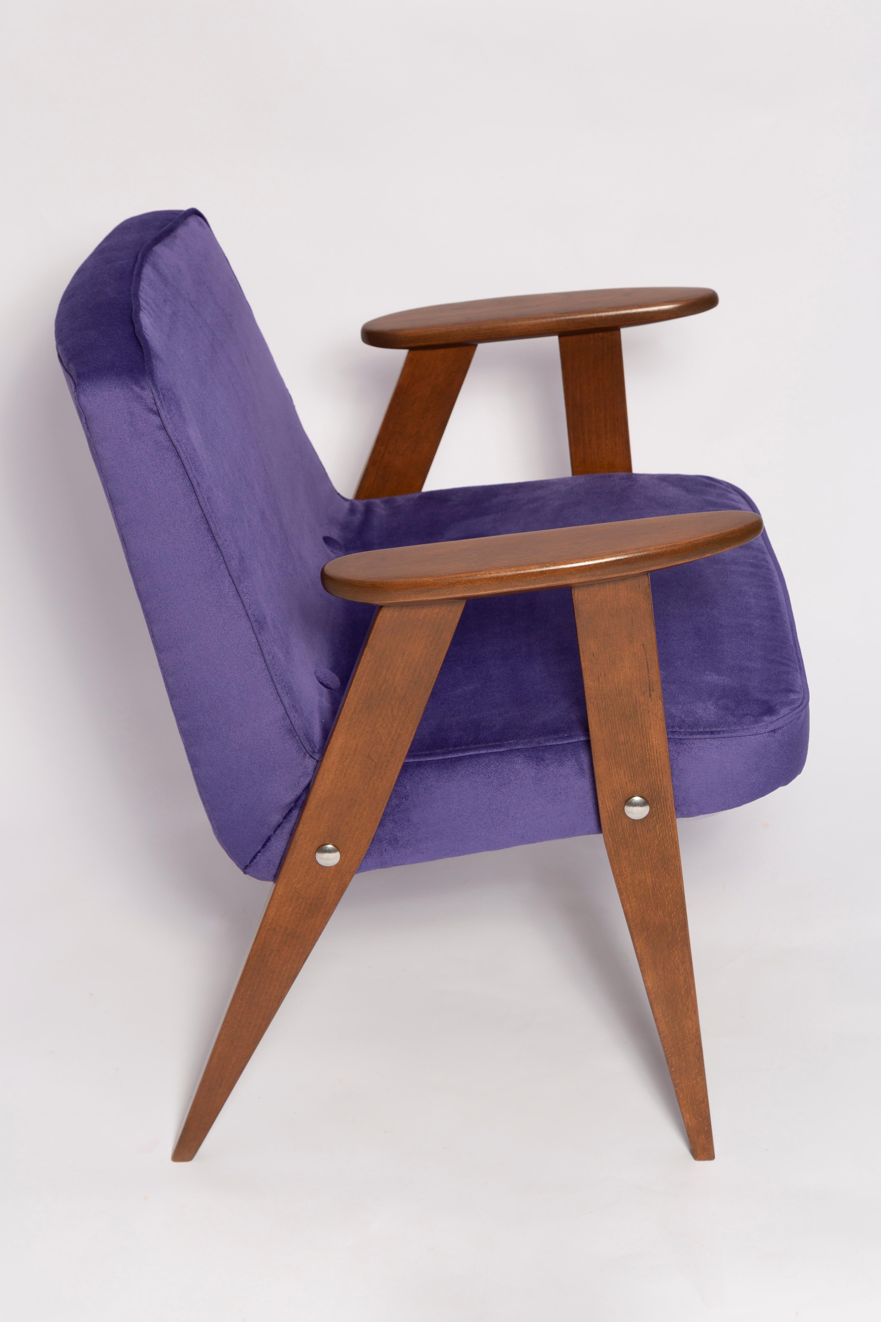 20th Century Mid-Century 366 Armchair in Purple Velvet, by Jozef Chierowski, Europe 1960s For Sale