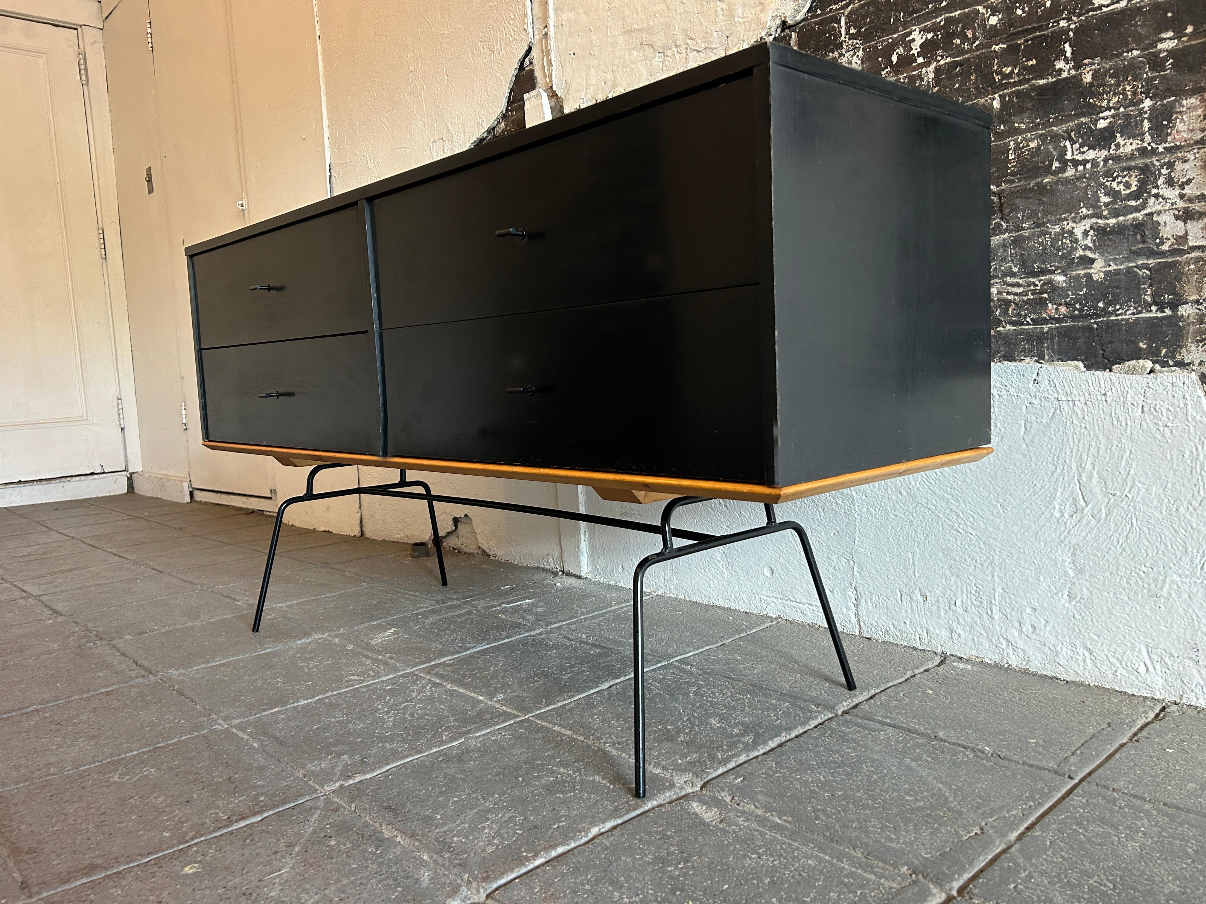 Mid-Century Modern Midcentury 4 Drawer Black Low Dresser Paul McCobb Planner Group #1504 Rare Base