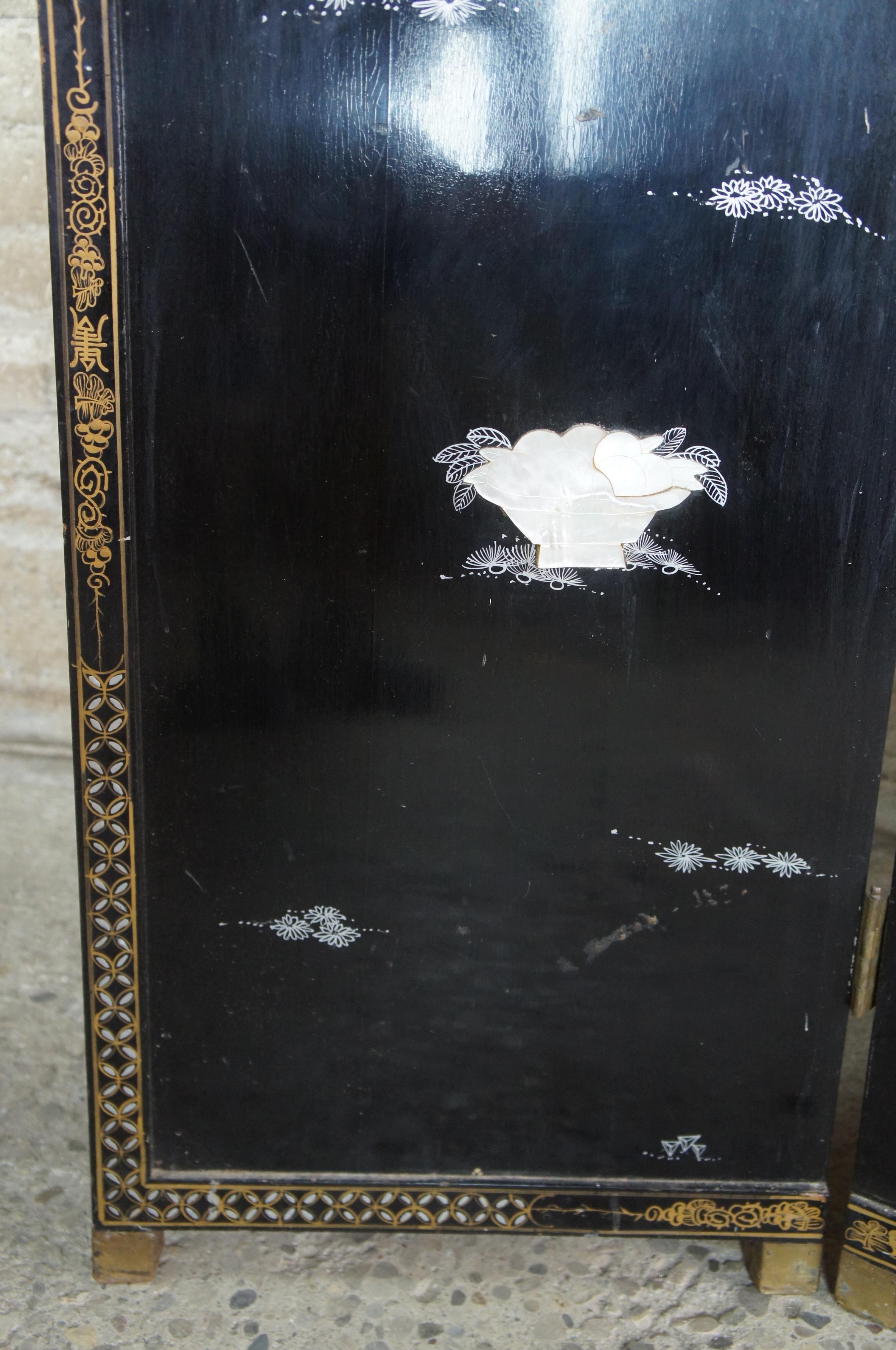 Mother-of-Pearl Mid Century 4 Panel Chinese Black Lacquer MOP Divider Screen Chinoiserie Pagoda