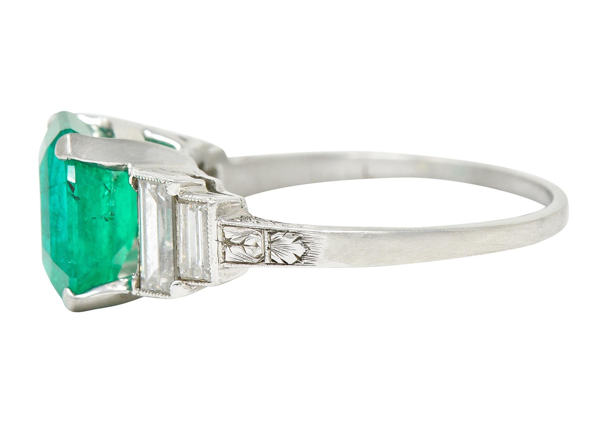 Women's or Men's Mid-Century 4.03 Carats Colombian Emerald Diamond Platinum Cocktail Ring GIA