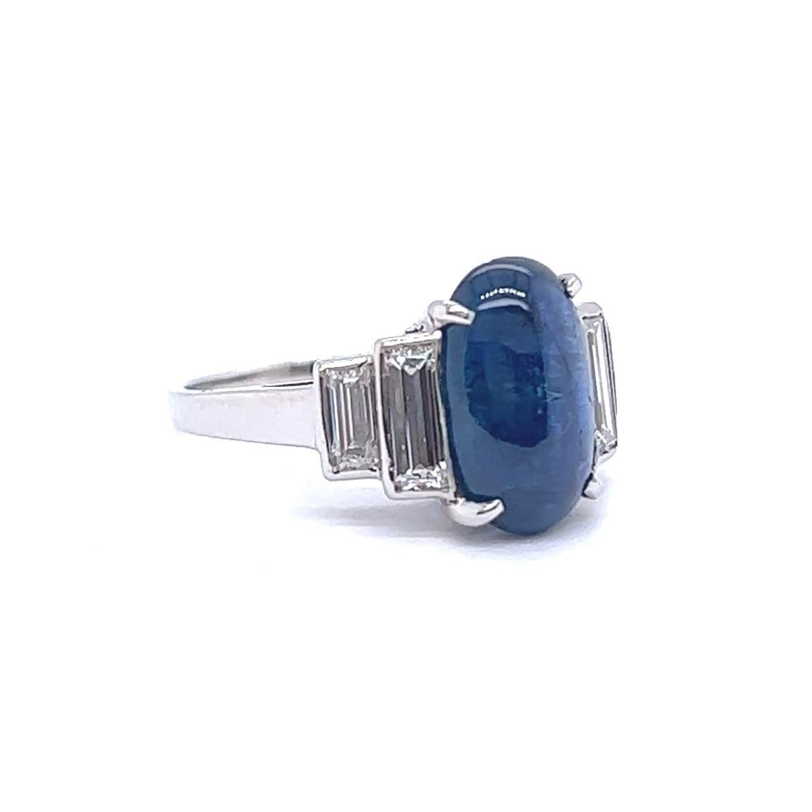 Mid Century 4.27 Carats Cabochon Blue Sapphire Diamond Platinum Ring 1