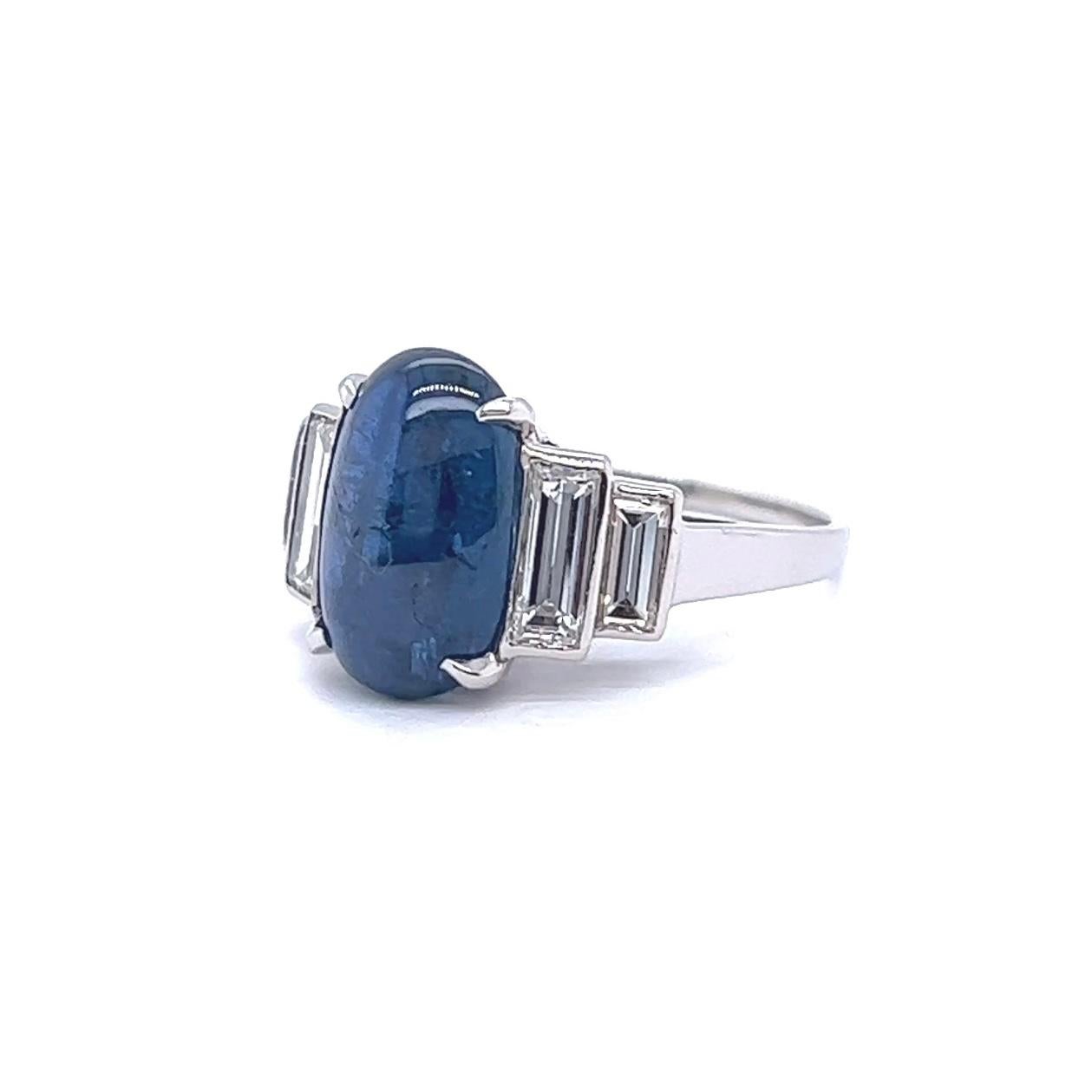 Mid Century 4.27 Carats Cabochon Blue Sapphire Diamond Platinum Ring 2