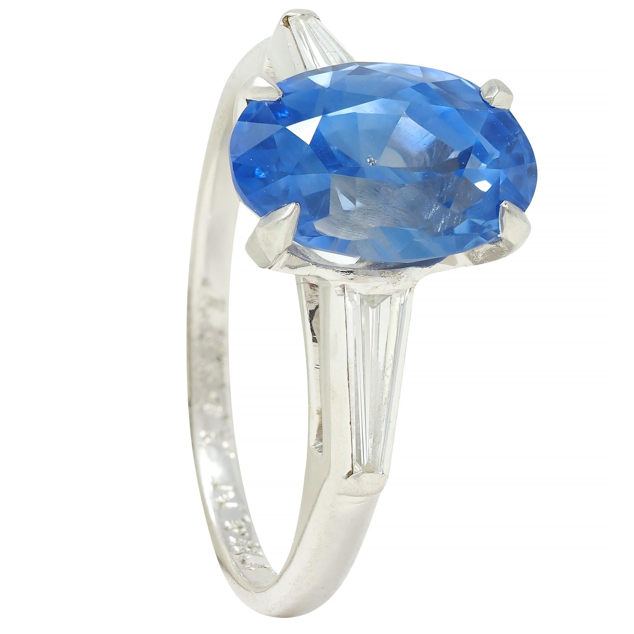 Medio Siglo 4.29 CTW Sin Calor Zafiro de Ceilán Diamante Platino Anillo Vintage GIA en venta 6