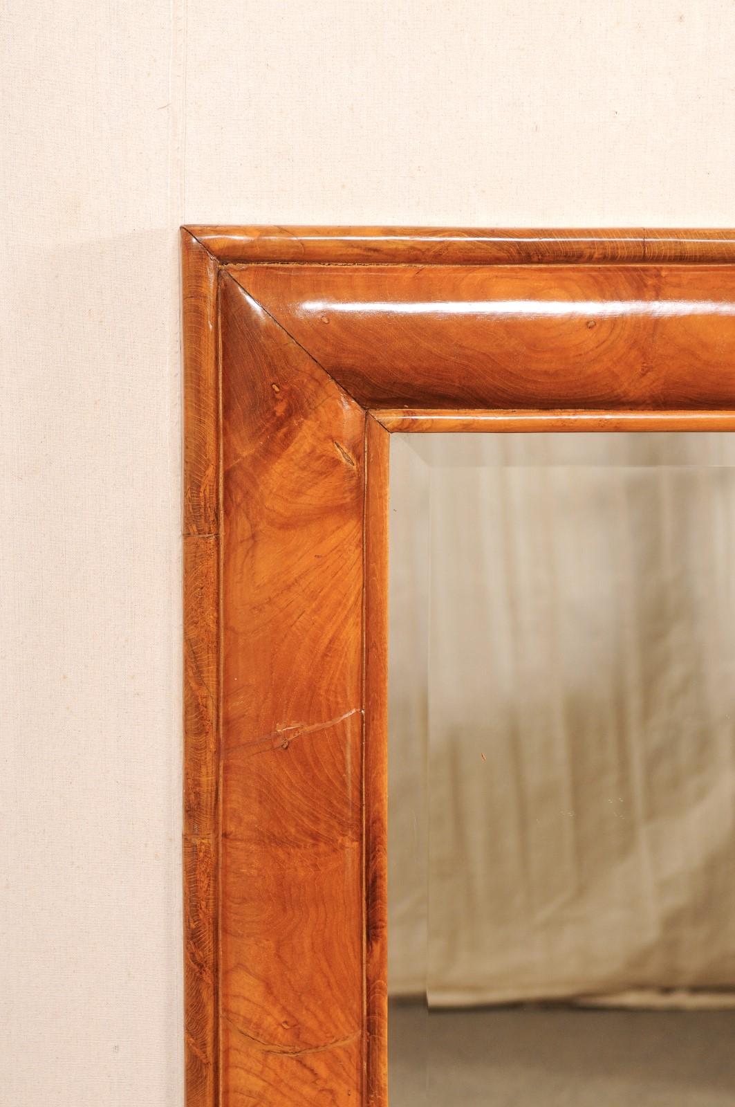 Americano Specchio Mid-Century alto 4,5 piedi con bordo a venatura Wood in vendita