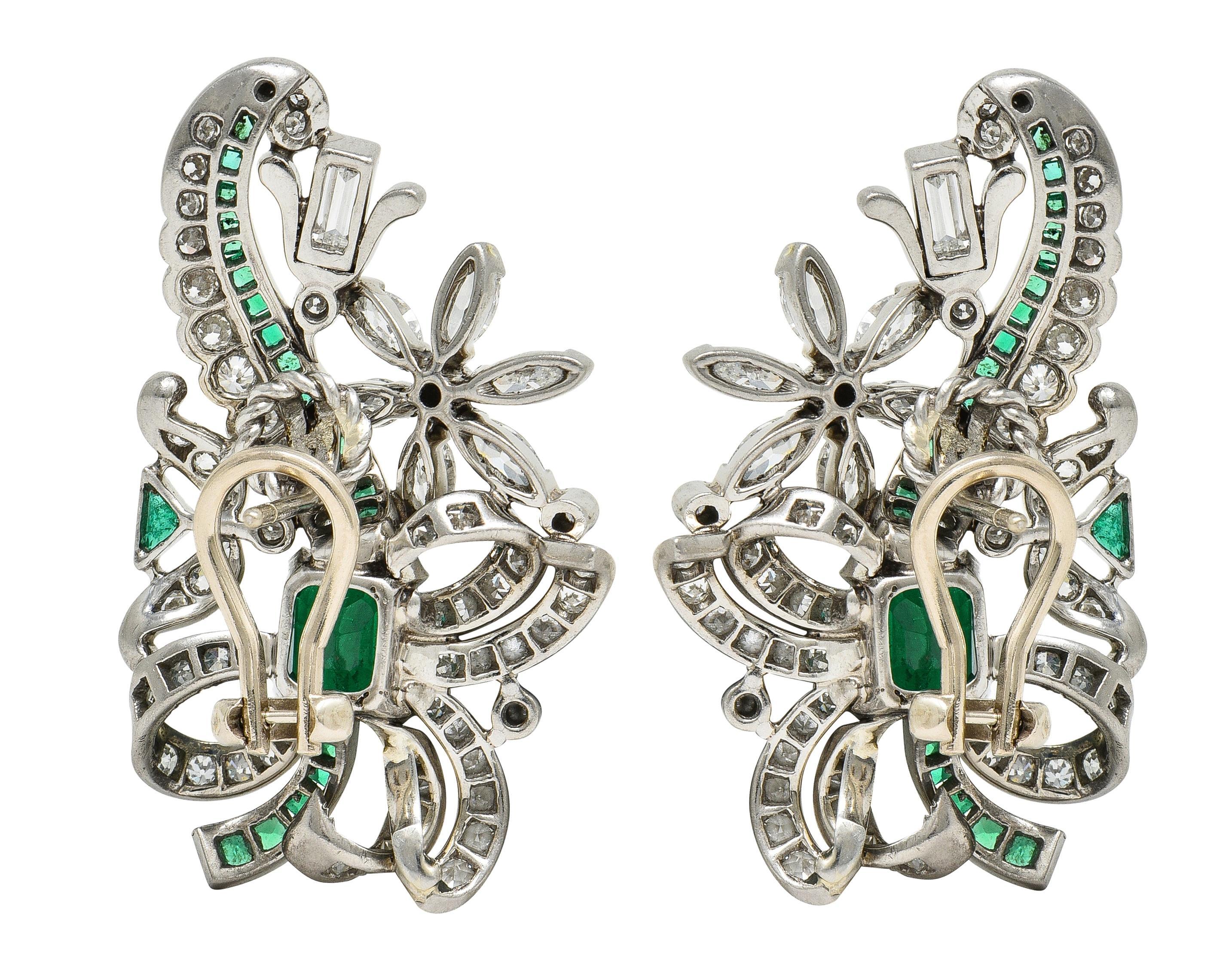 Mid-Century 4.54 Carat Emerald Diamond 14 Karat White Gold Vintage Earrings In Excellent Condition For Sale In Philadelphia, PA