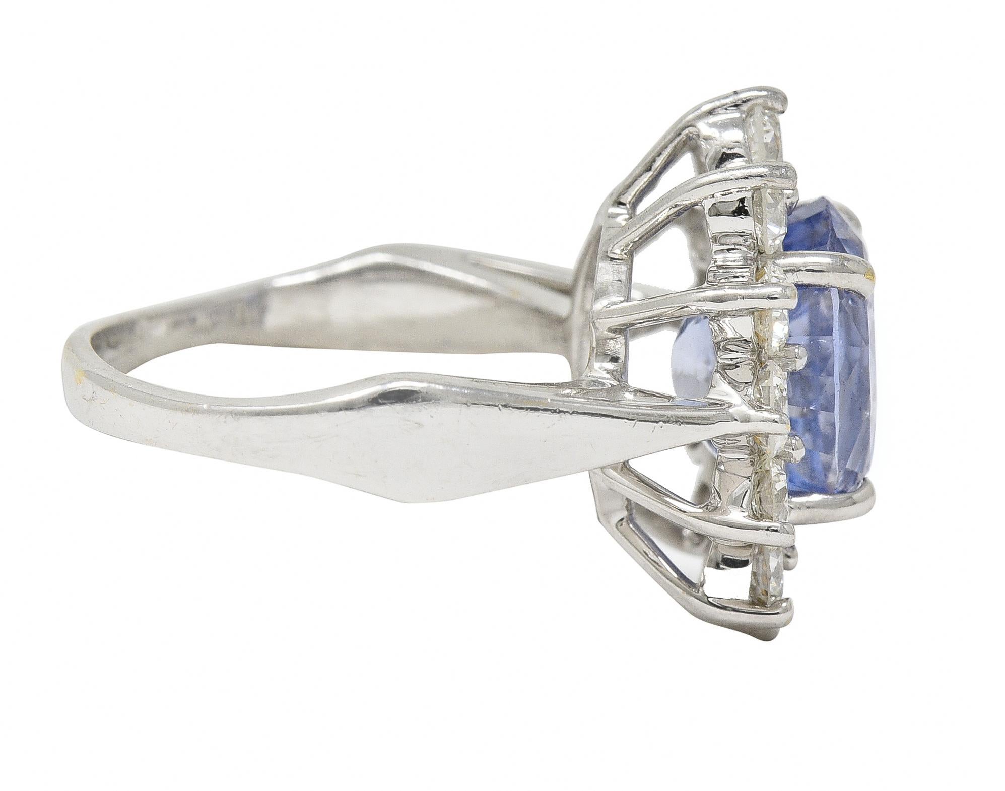 Oval Cut Mid-Century 4.99 CTW No Heat Sapphire Diamond 14 Karat Gold Vintage Ring GIA For Sale