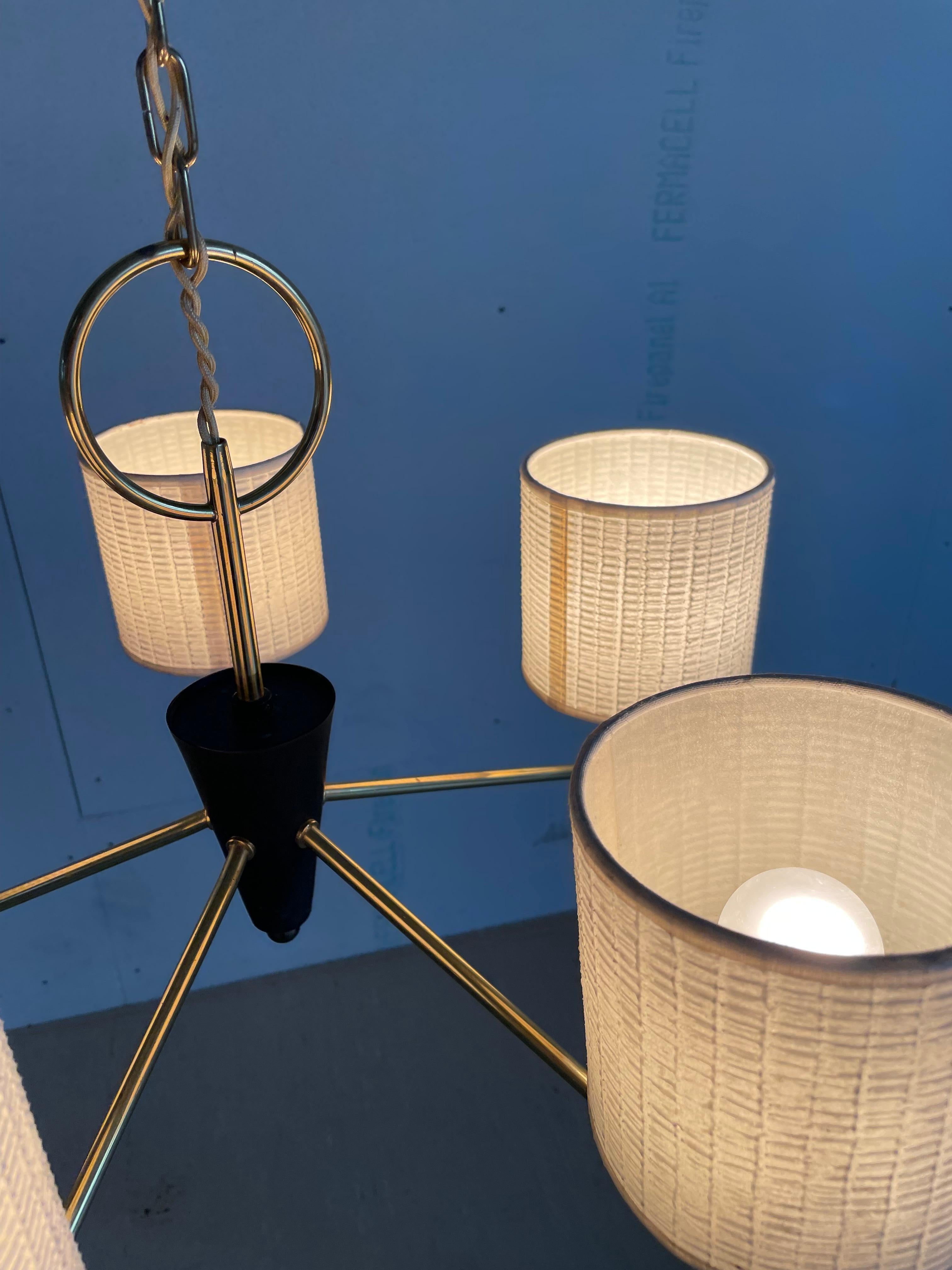 Lampada da soffitto in ottone a 5 elementi del Mid Century in vendita 11