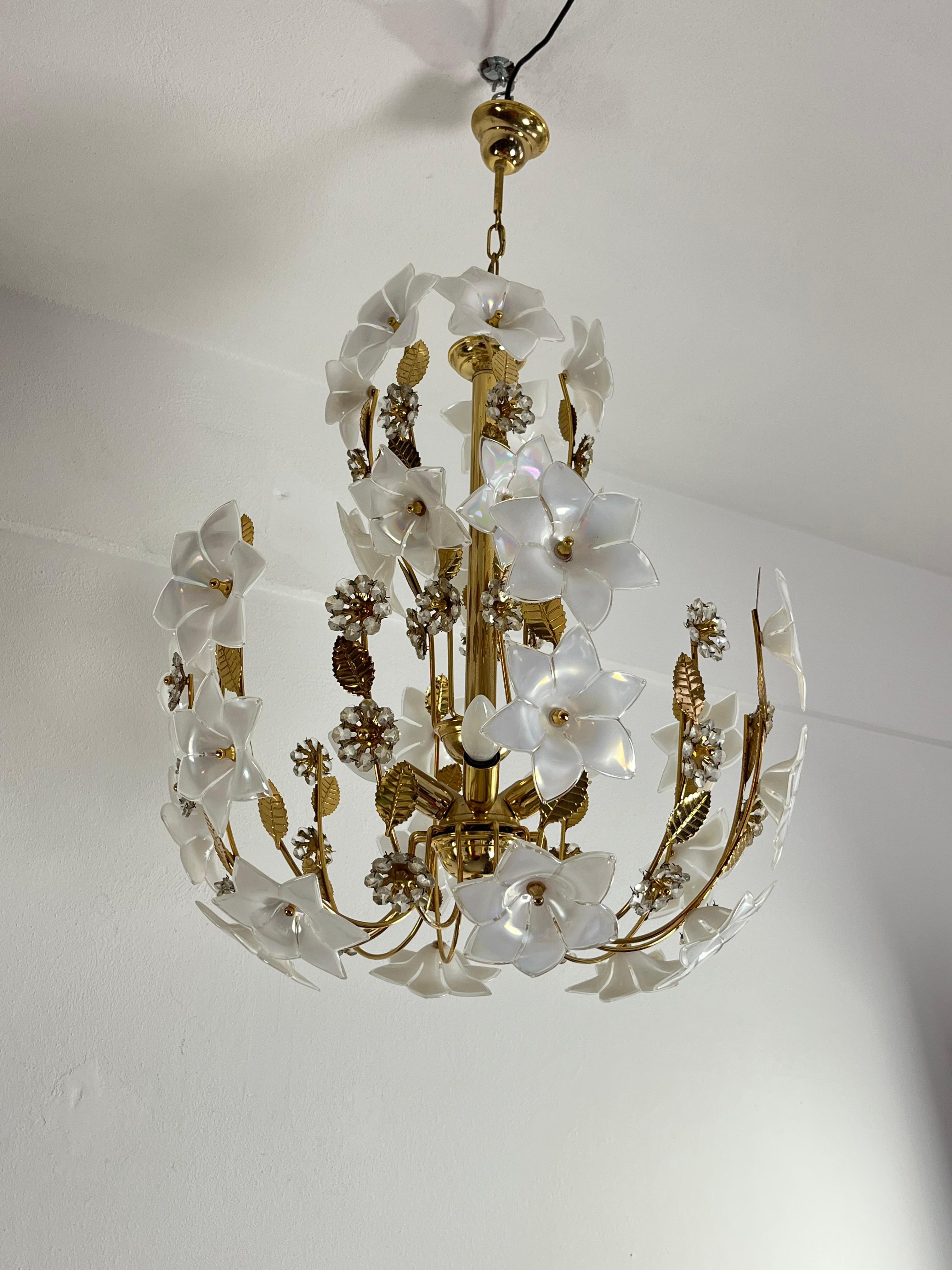 Mid-Century 5-Light Murano Glass Flower Chandelier, 1960s For Sale 4