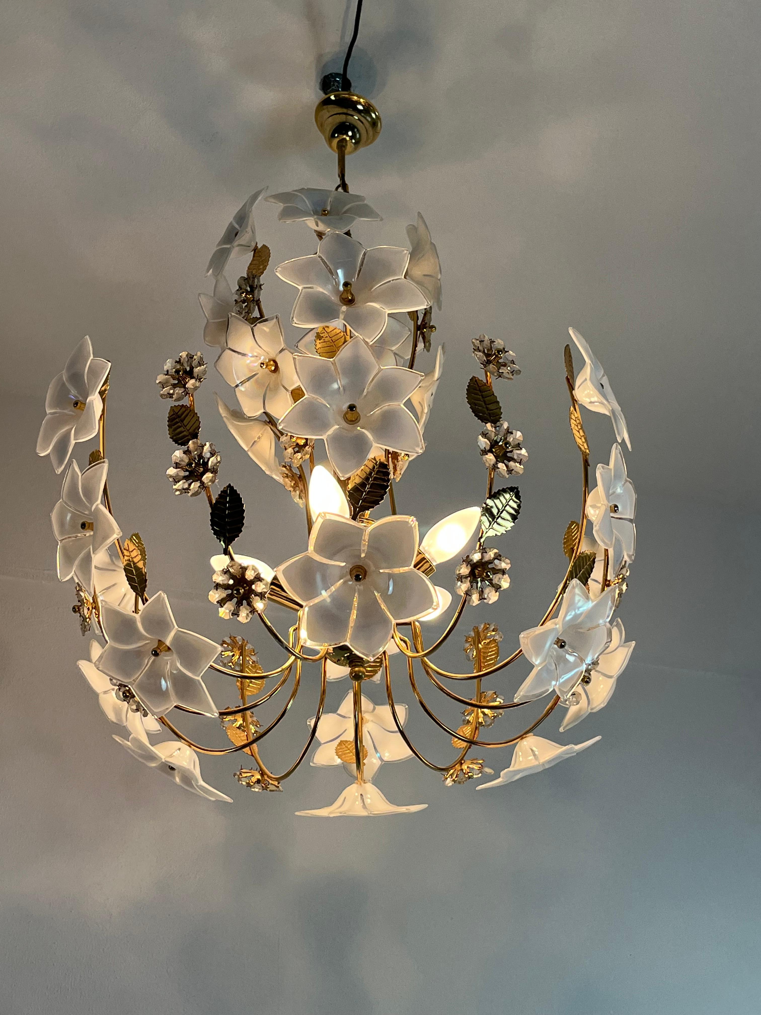 Mid-Century 5-Light Murano Glass Flower Chandelier, 1960s For Sale 2