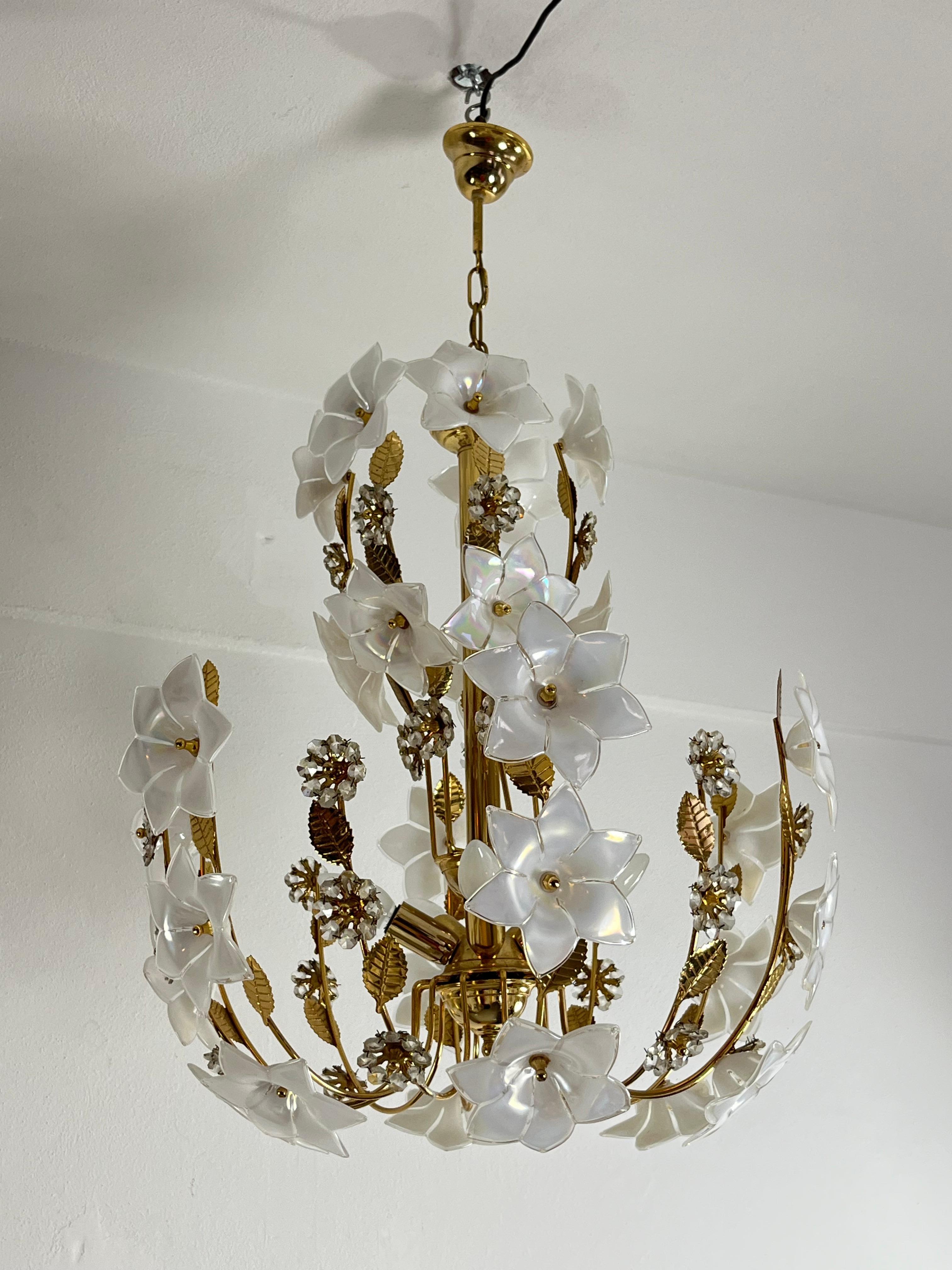 Mid-Century 5-Light Murano Glass Flower Chandelier, 1960s For Sale 3