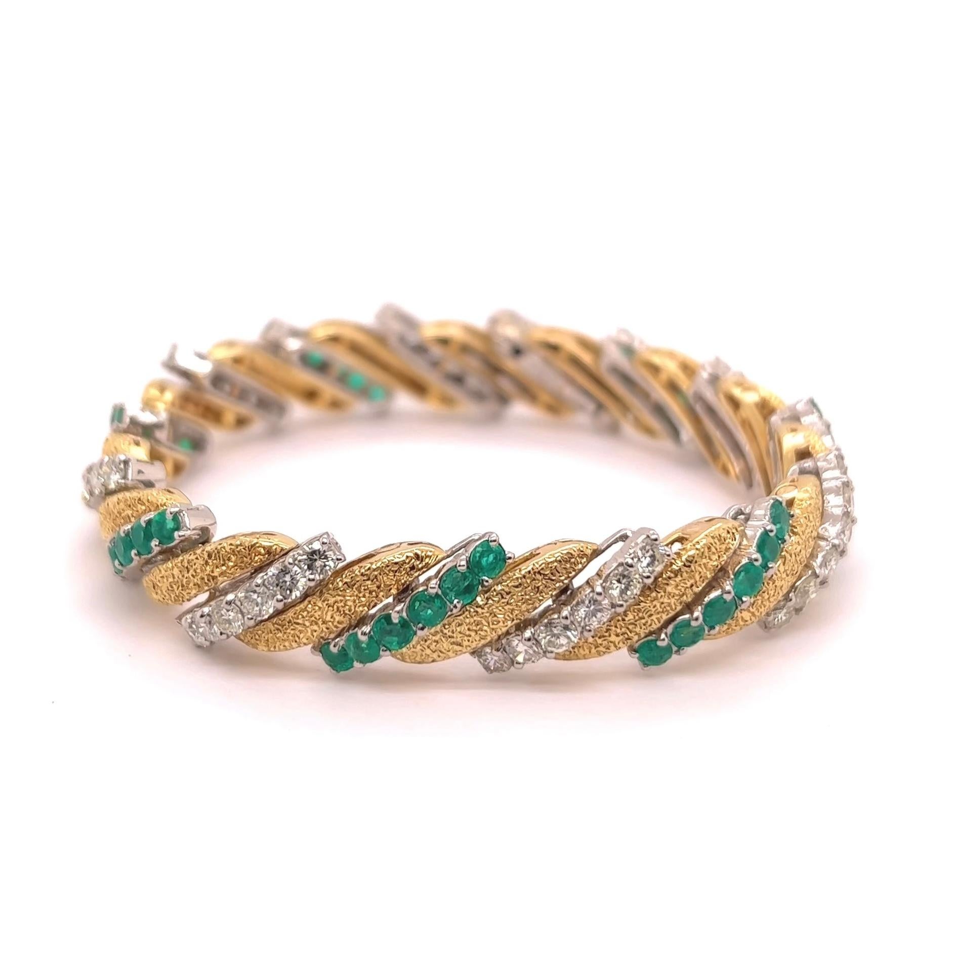 Women's or Men's Mid Century 5.00 Carats Diamonds Emerald Platinum 18K Gold Striped Bracelet