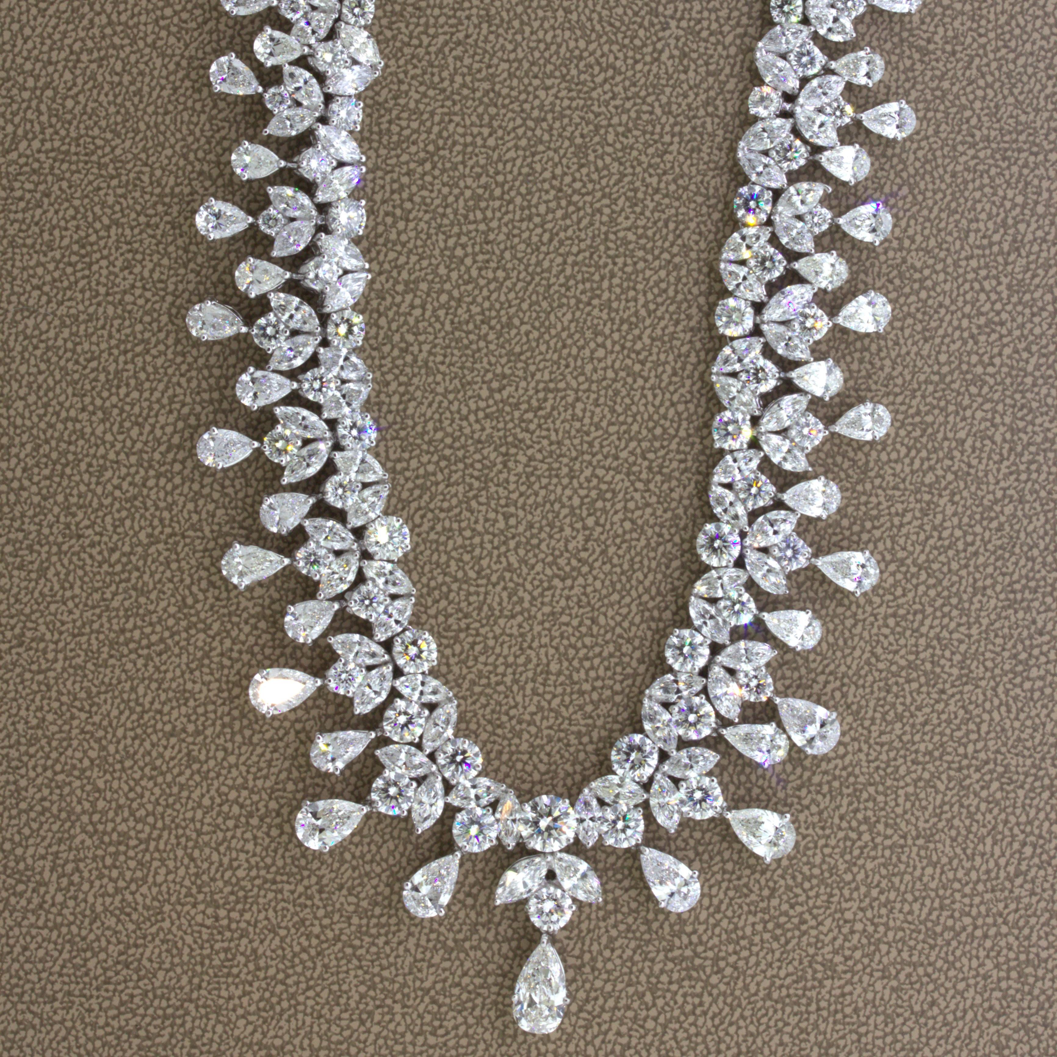 Mid-Century 54 Carat Diamond Drop Platinum Bib Necklace In New Condition For Sale In Beverly Hills, CA