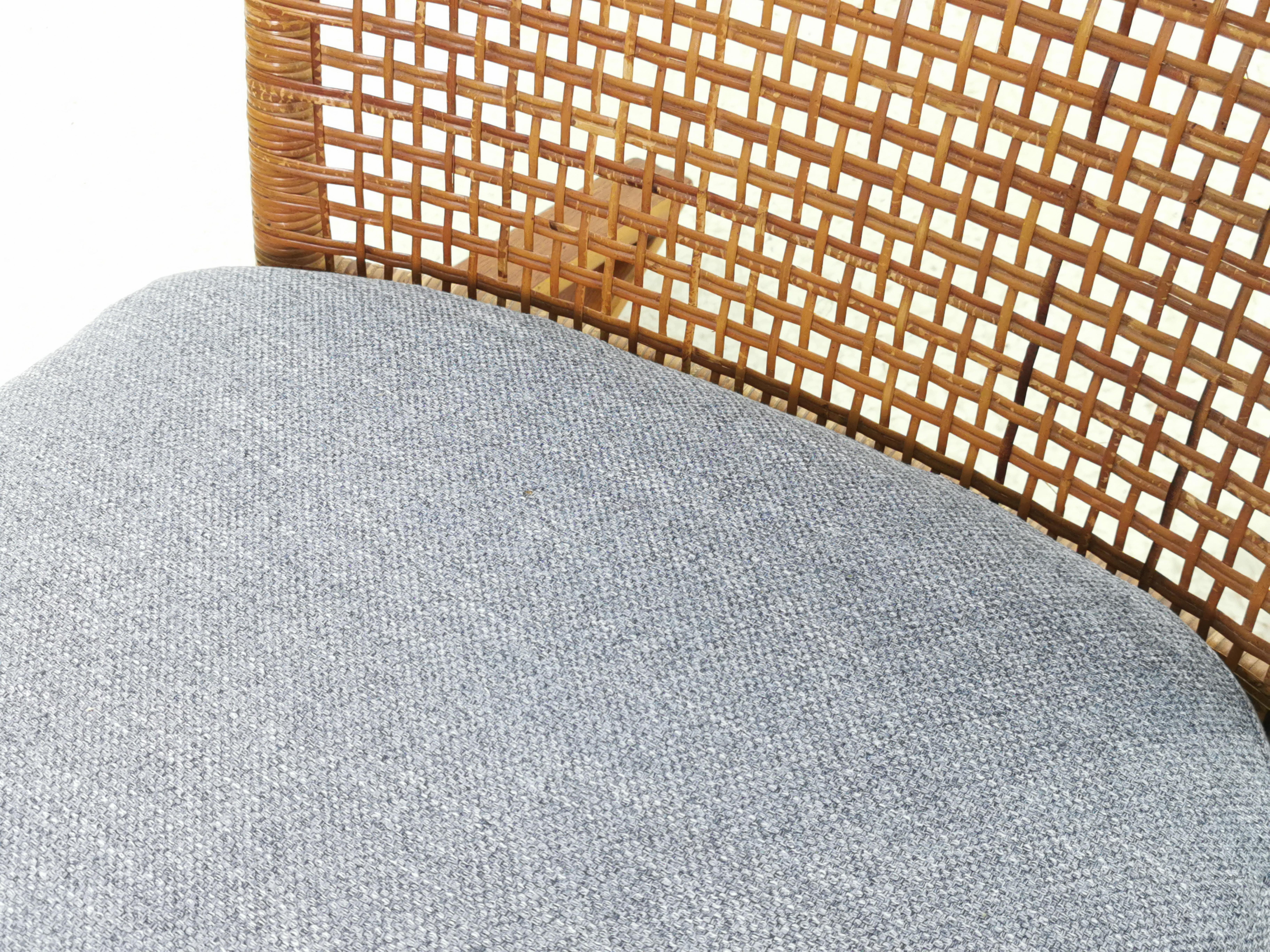 Rocking Chair aus Schilfrohr von Fredrik A Kayser, Mitte des Jahrhunderts im Angebot 2