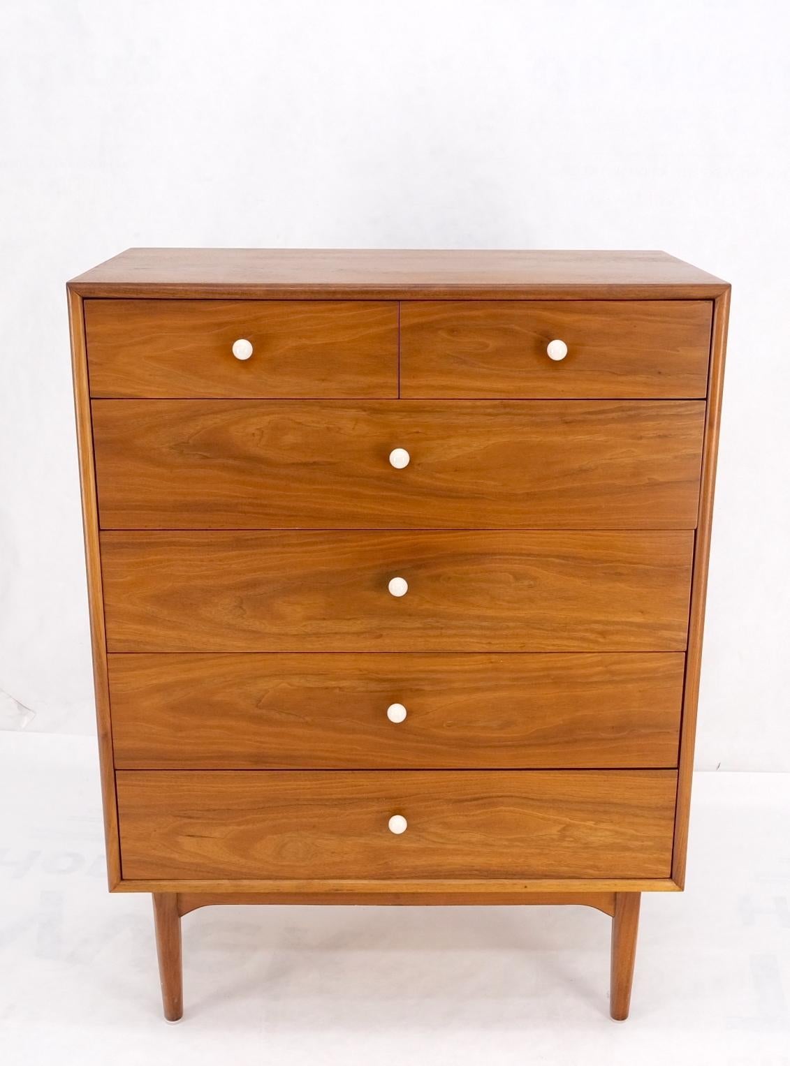 Mid Century 6 Drawers Walnut High Chest Dresser W/ Porcelain Ball Pulls Mint! For Sale 11