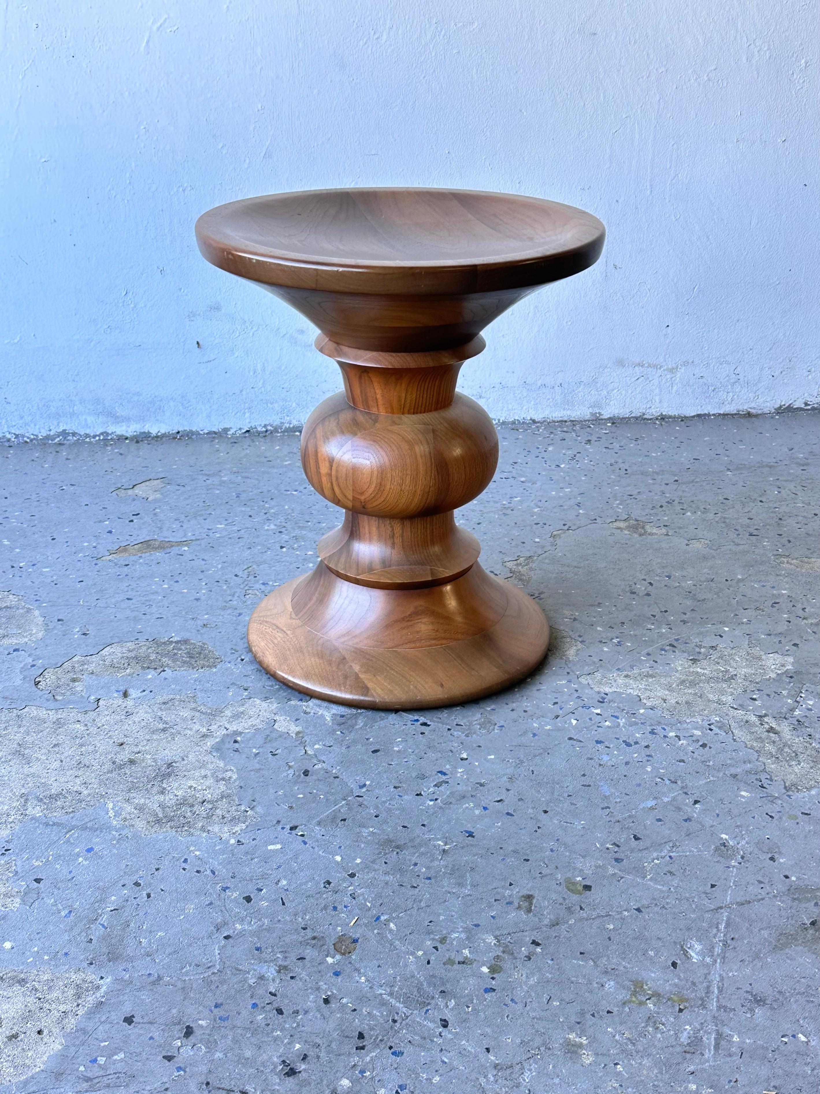 Mid Century 60s Eames Time Life Walnut Stool Model 513 Shape B by Herman Miller 1