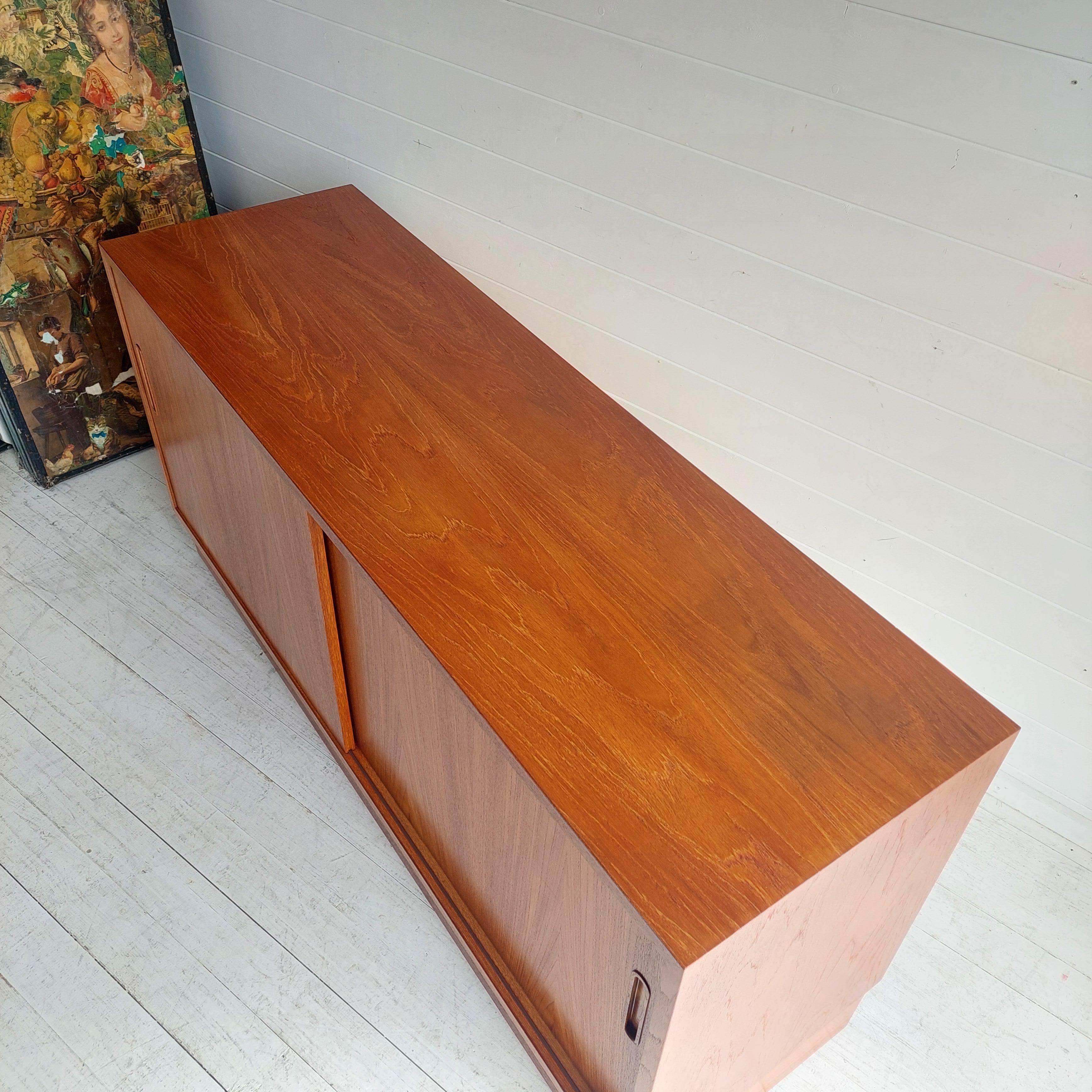 Mid Century 60s Teak Danish  sideboard by Carlo Jensen for Poul Hundevad 9