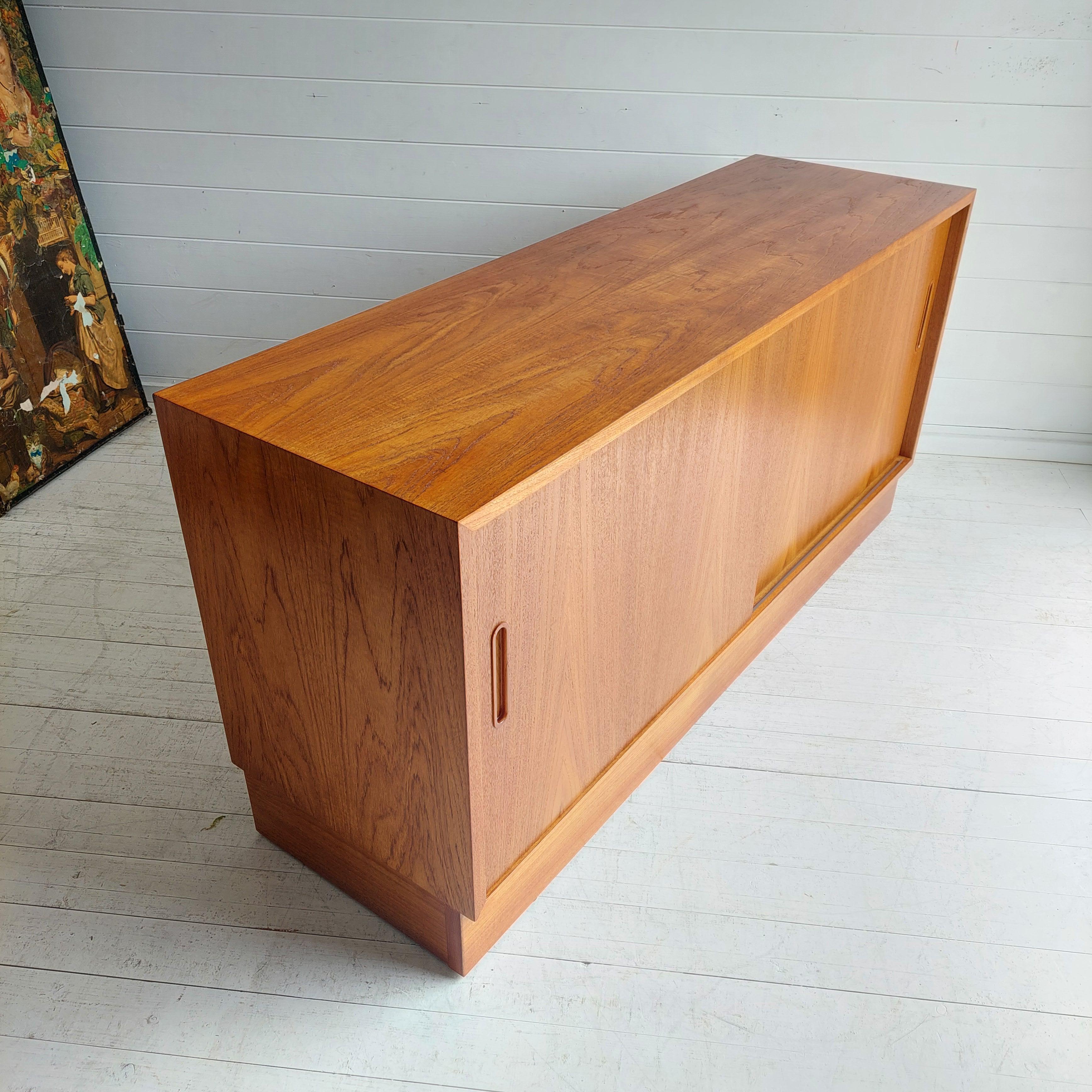 Mid Century 60s Teak Danish  sideboard by Carlo Jensen for Poul Hundevad 11