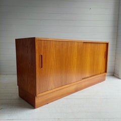 Mid Century 60s Teak Danish  sideboard by Carlo Jensen for Poul Hundevad