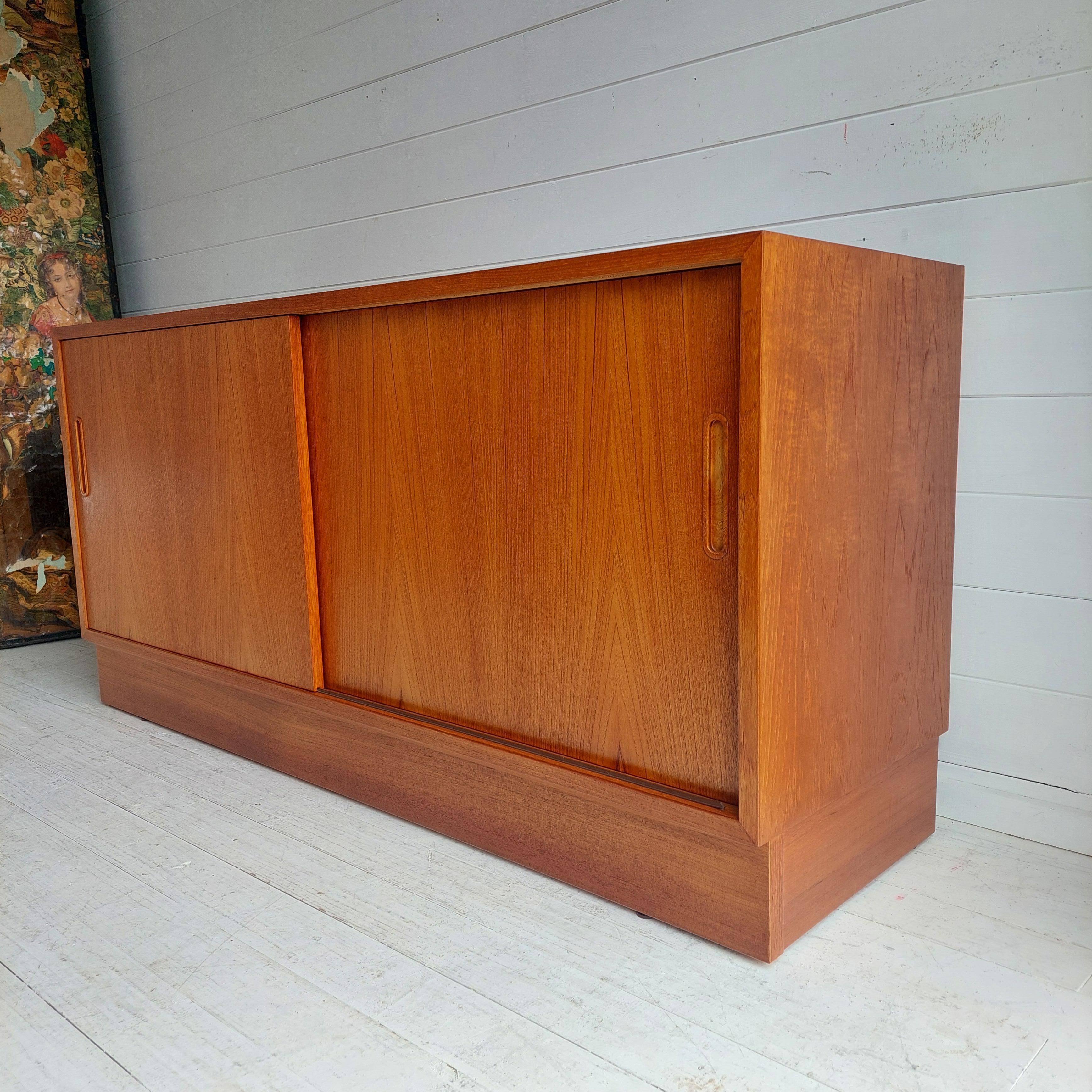 Mid-Century Modern Mid Century 60s Teak Danish  sideboard by Carlo Jensen for Poul Hundevad
