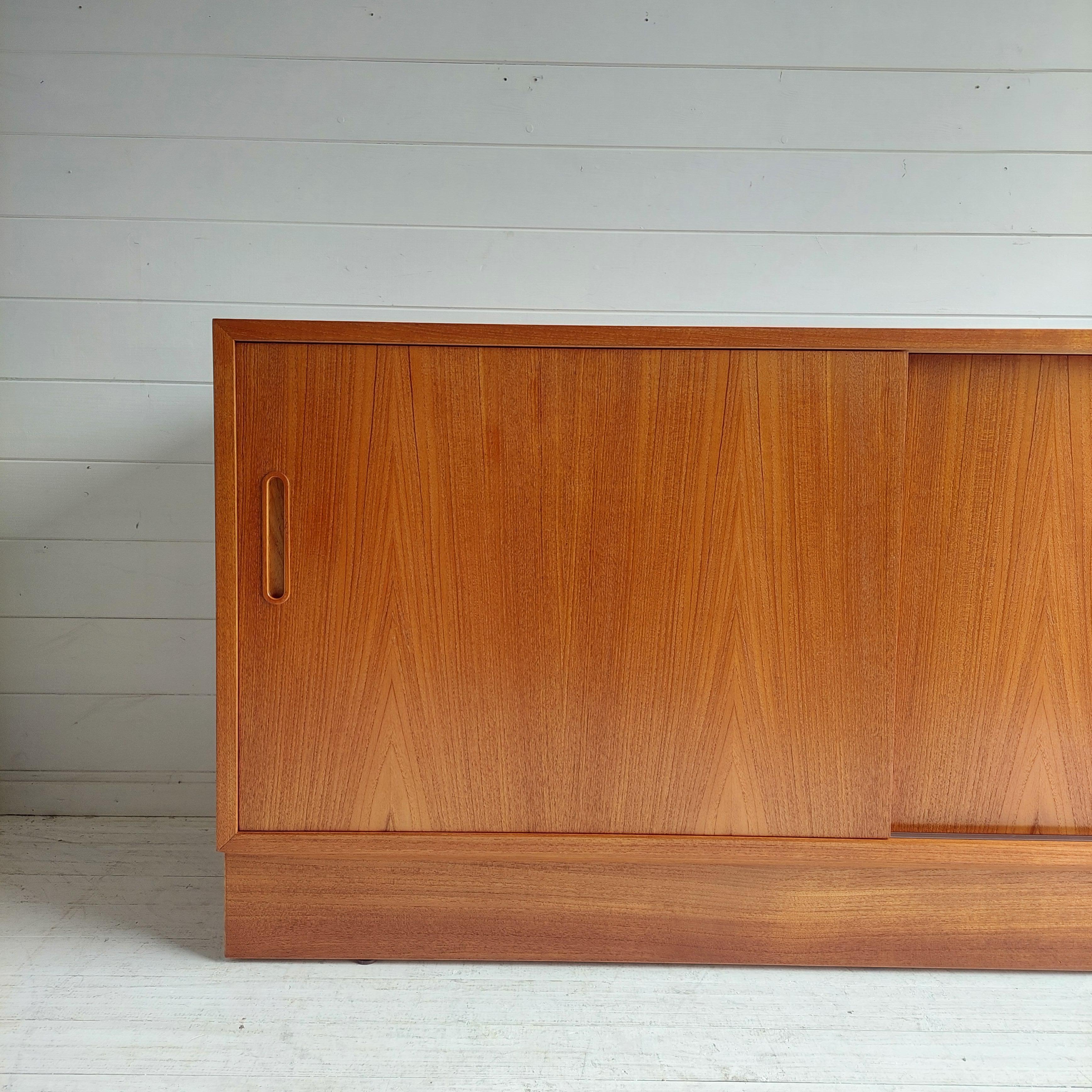 20th Century Mid Century 60s Teak Danish  sideboard by Carlo Jensen for Poul Hundevad
