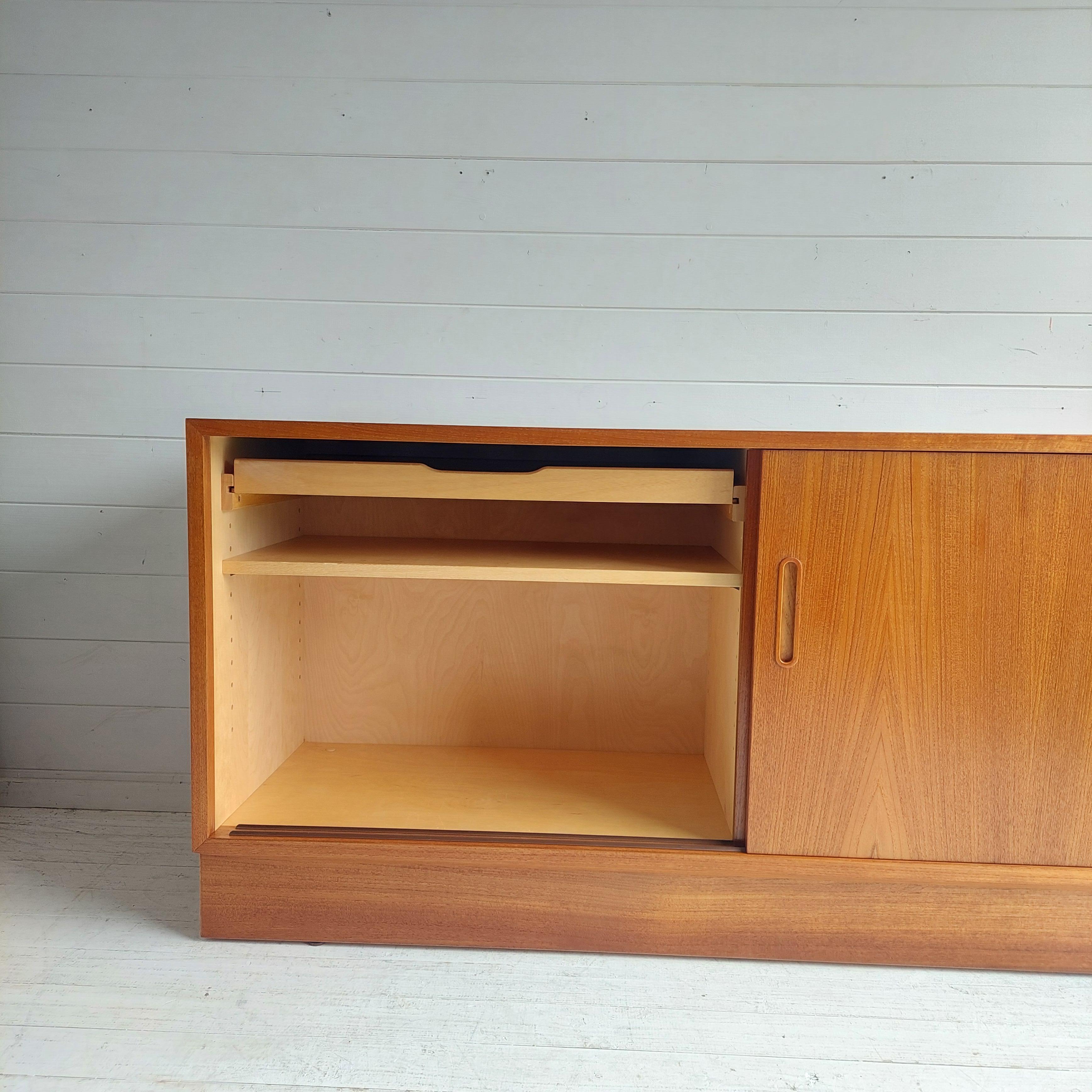 Mid Century 60s Teak Danish  sideboard by Carlo Jensen for Poul Hundevad 2