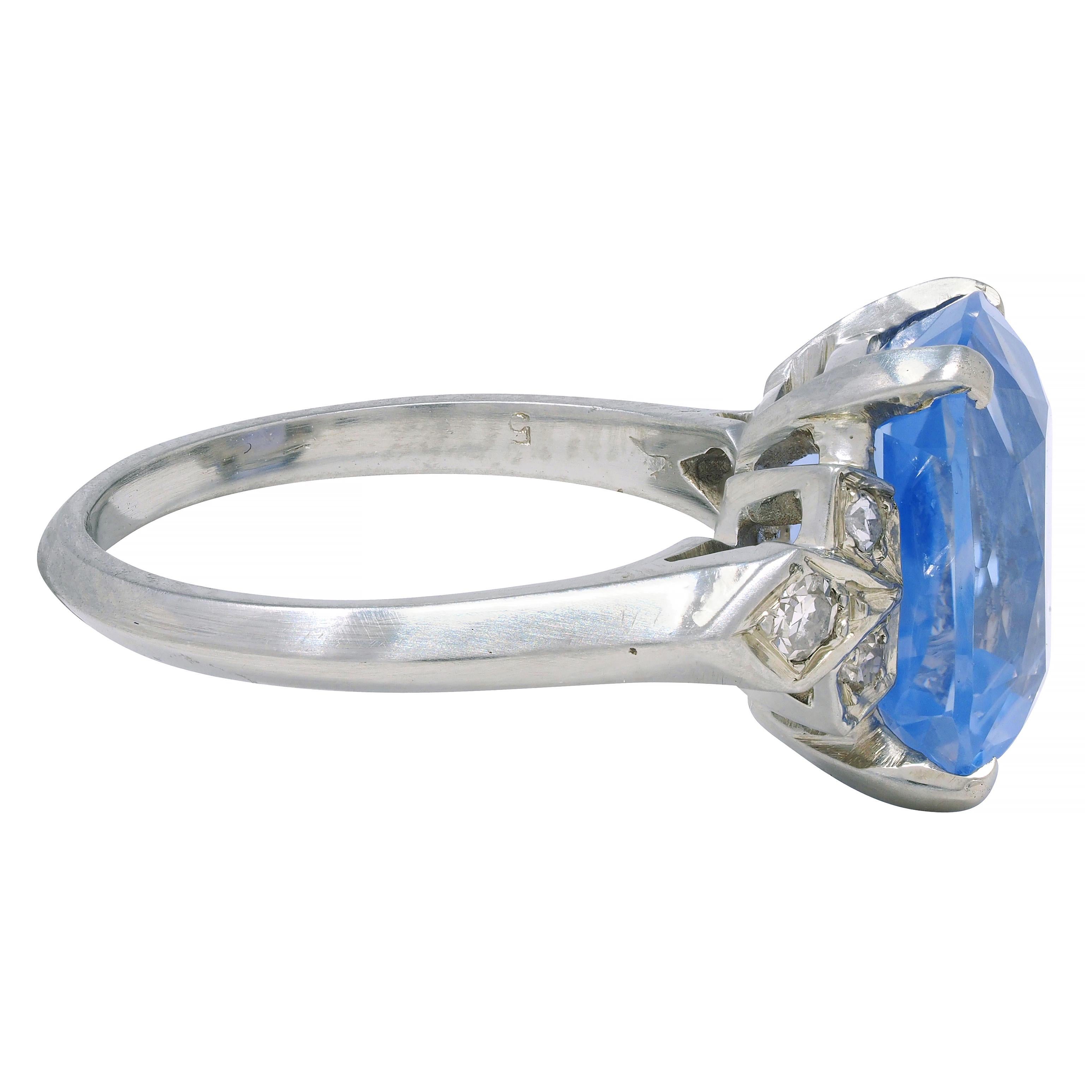 Mid-Century 6,60 CTW unbehandelter Ceylon-Saphir 18 Karat Gold Vintage-Ring GIA (Kissenschliff)