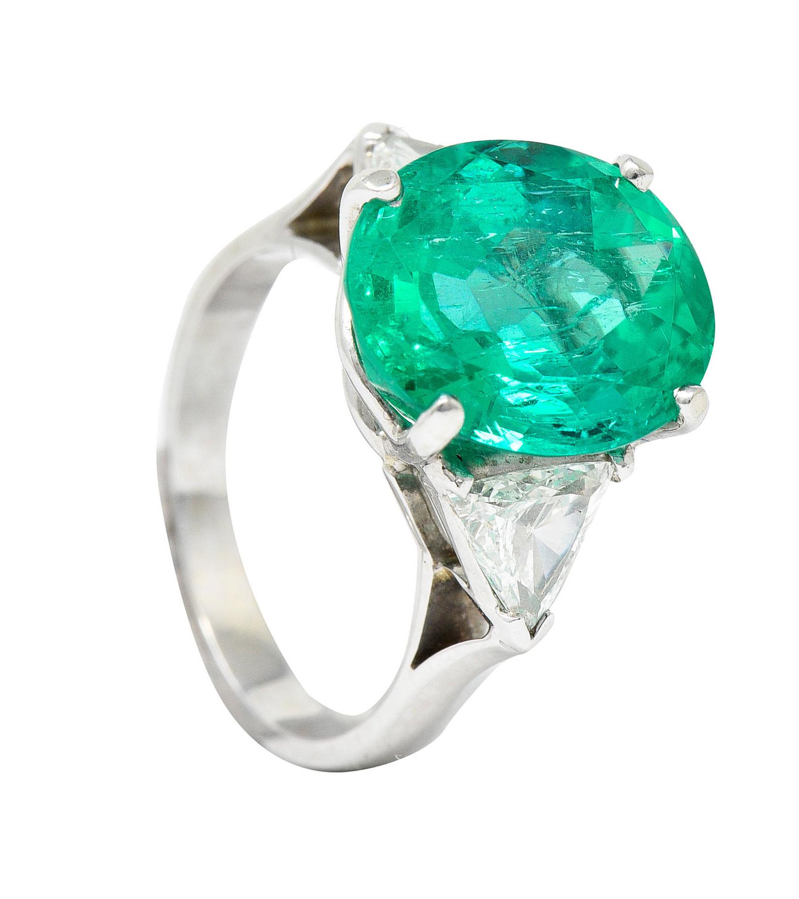 Mid-Century 6.70 Carats Colombian Emerald Diamond 14 Karat White Gold Ring GIA 6