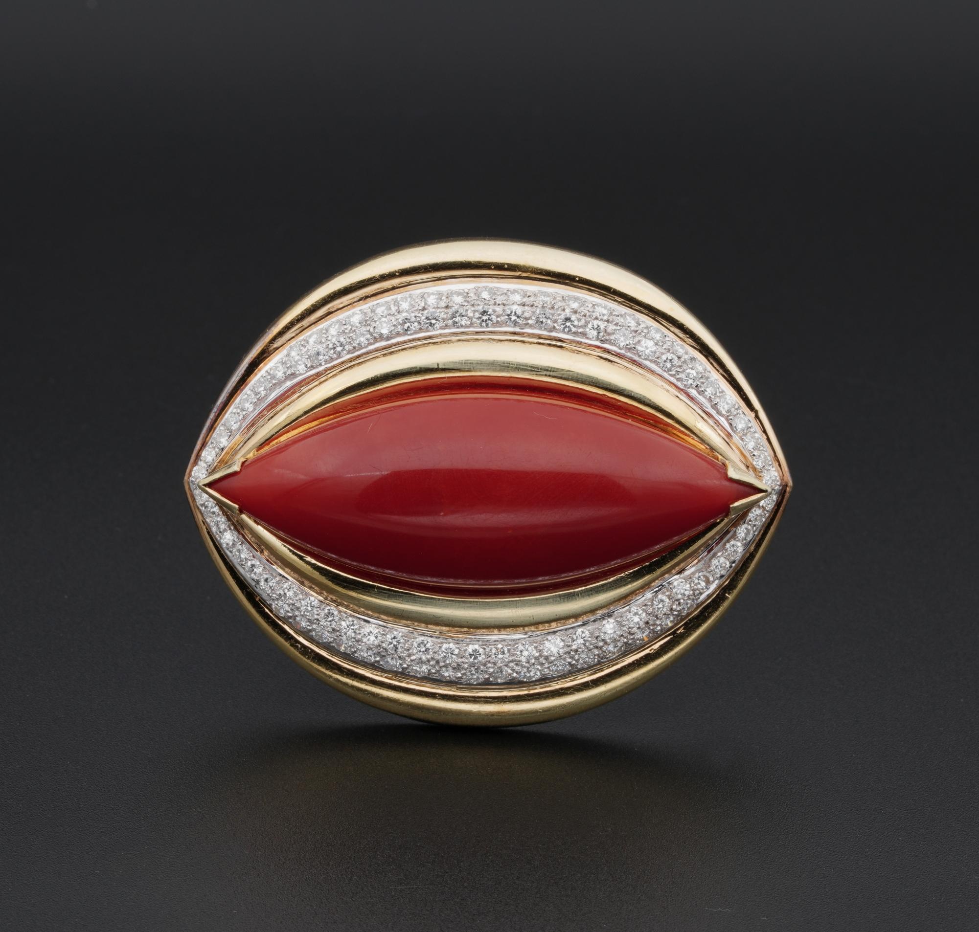 An impressive and quite unique Mid century large Coral & Diamond brooch/ pendant 18 KT solid gold, 1940/50 ca.
Ultra – chic designed to catch the attention reflecting the Glam in vogue Golden Age Hollywood or la Dolce Vita style
Set with a large
