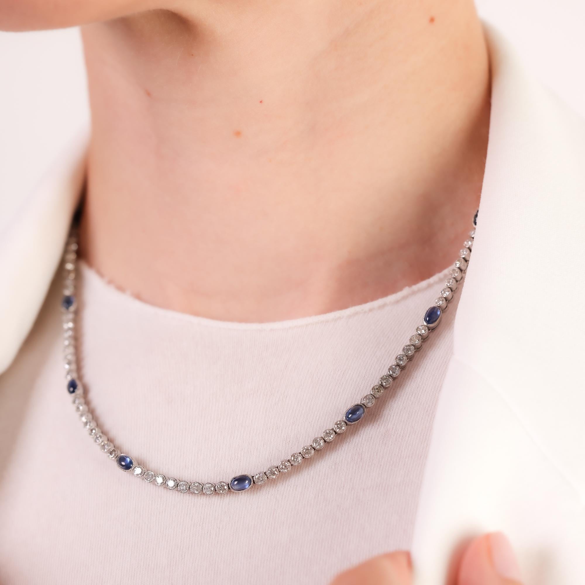 Cabochon Mid Century 7.20 carat total weight sapphire diamond platinum necklace