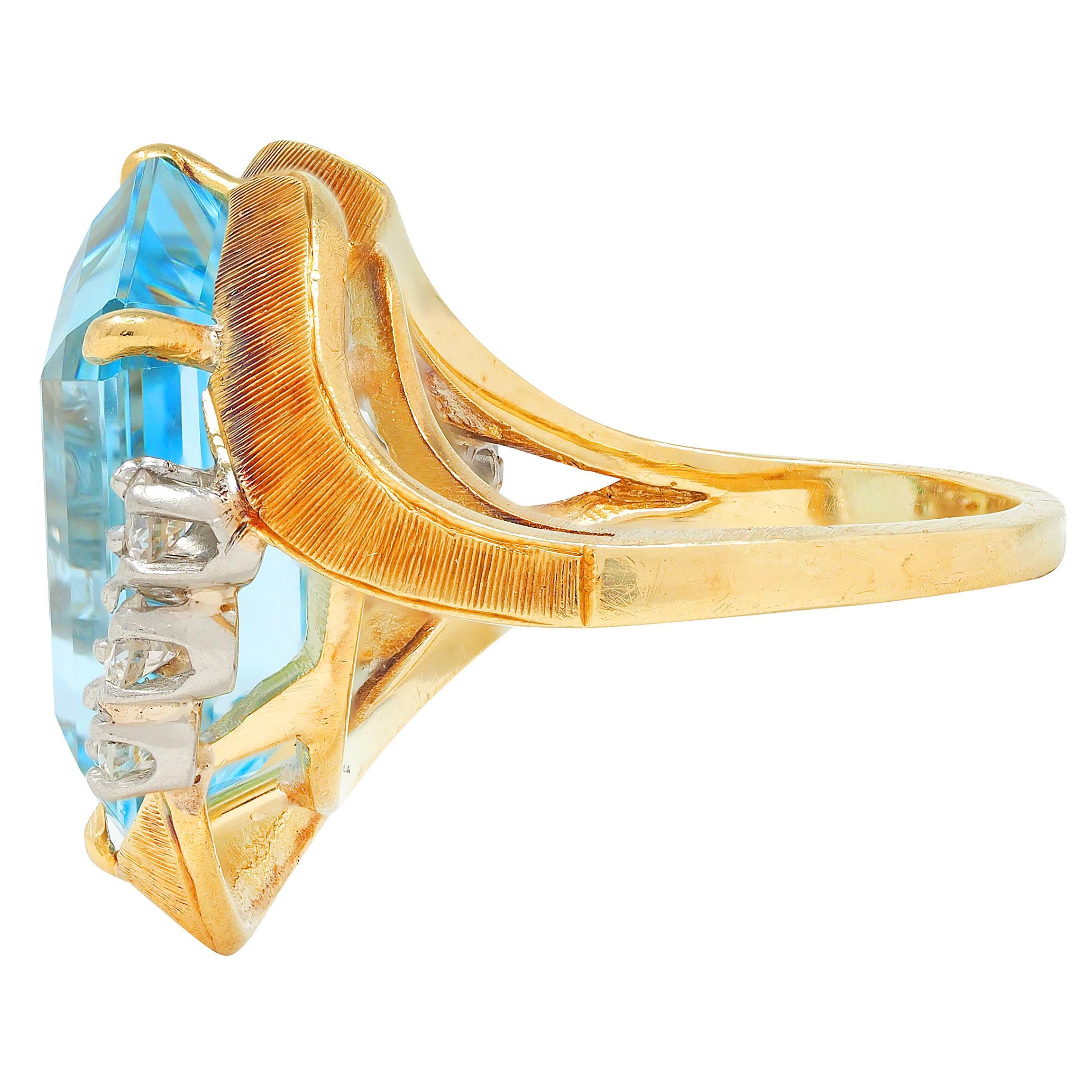 Mid-Century 7.40 CTW Aquamarin Diamant 18K zweifarbiges Gold Vintage Cocktail Ring im Zustand „Hervorragend“ im Angebot in Philadelphia, PA