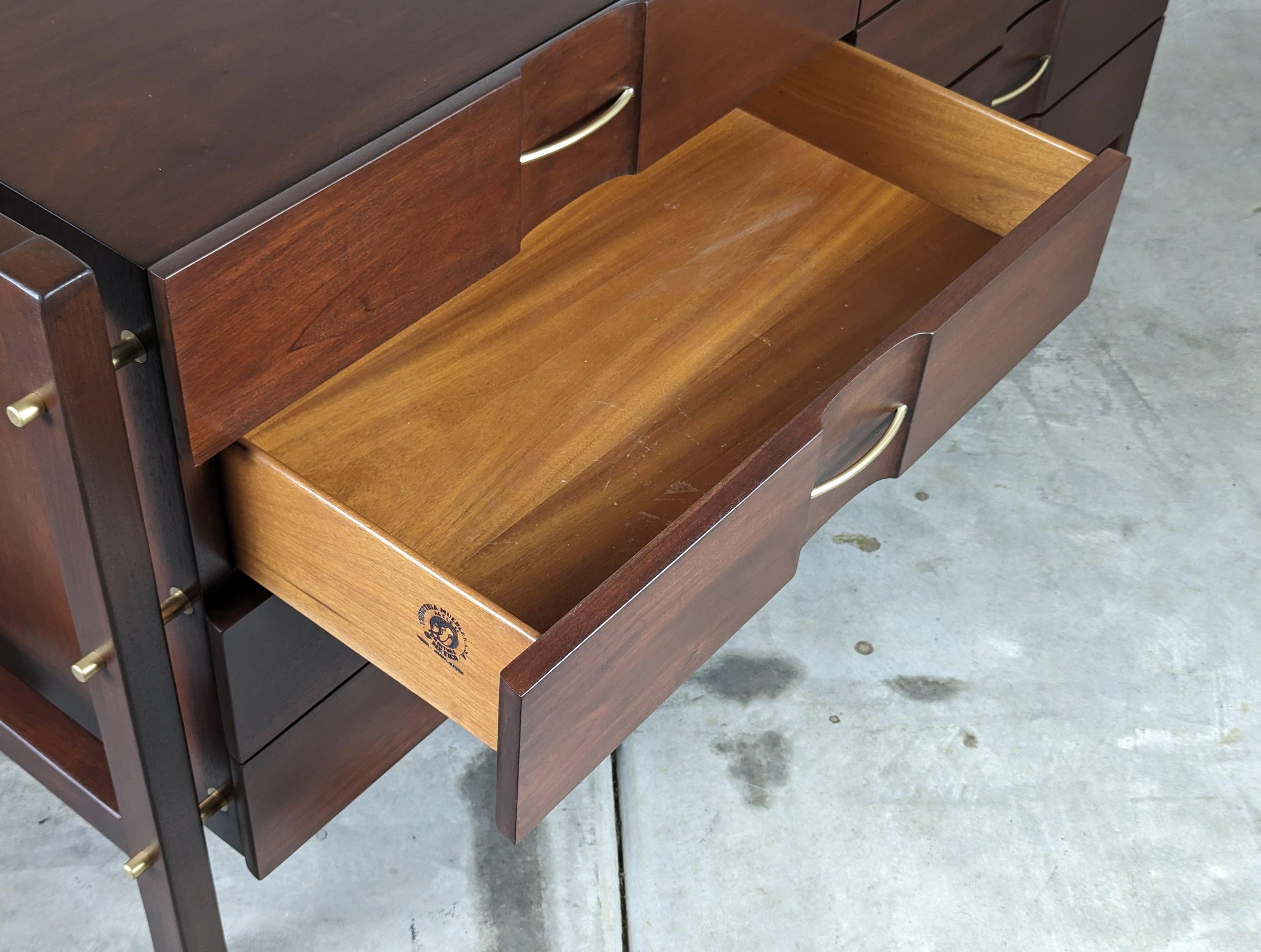 Mid Century 8-Drawer Dresser by Edmond J. Spence for Industria Mueblera, c1950s For Sale 8