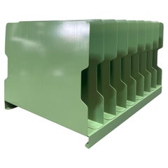 Mid-Century 8 Slot Desktop / File / Papier Organizer, neu lackiert in Grün
