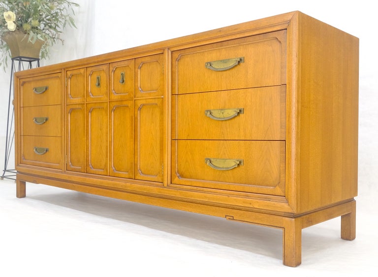 Mid Century 80 Long 9 Drawers Dresser Credenza Two Drawer Compartment MINT  For Sale at 1stDibs