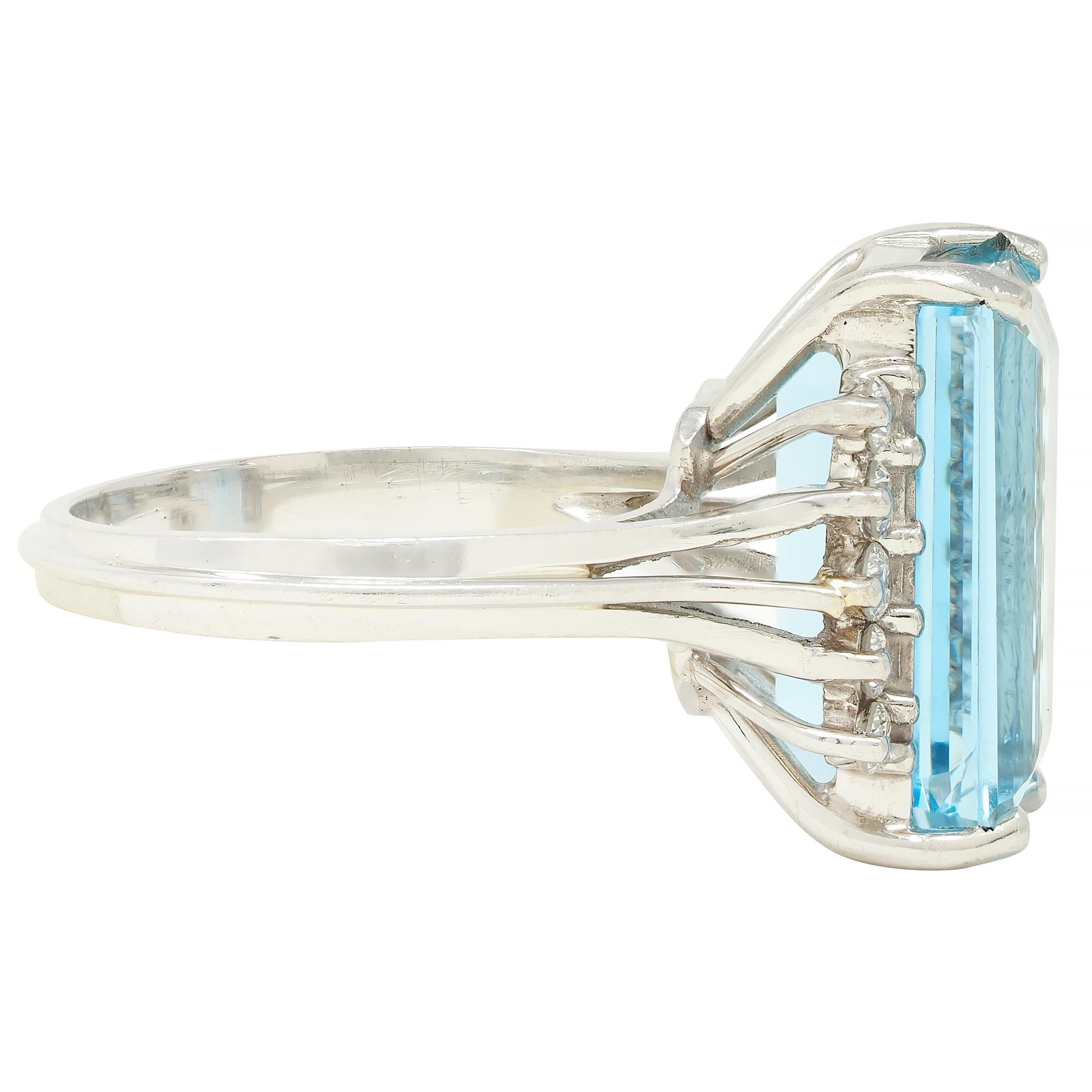 Mid- Century 9.35 CTW Aquamarine Diamond Platinum Vintage Cluster Cocktail Ring In Excellent Condition In Philadelphia, PA