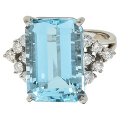 Mid-Century 9,60 CTW Aquamarin Diamant 18 Karat Gold Vintage Cocktail-Ring