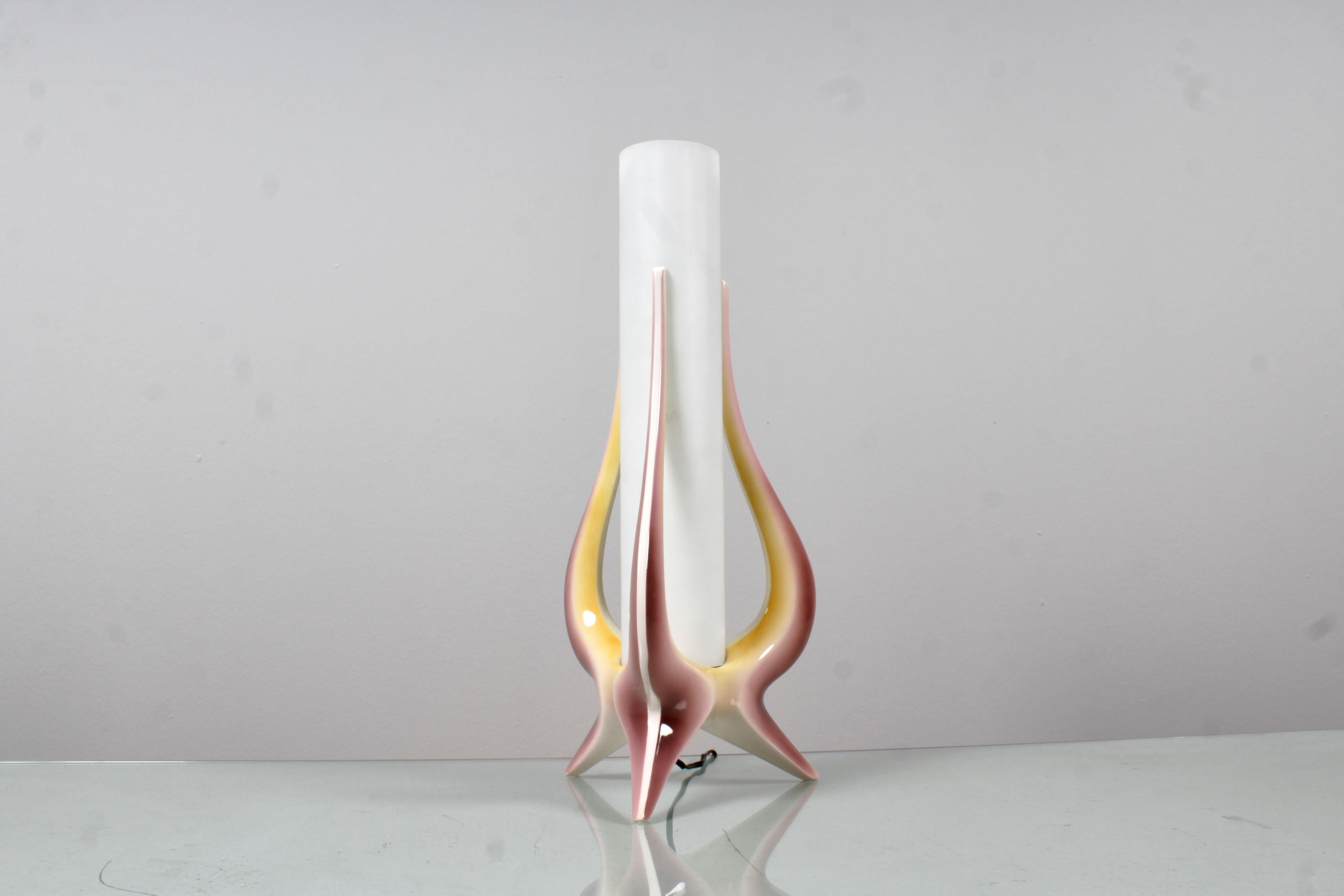 Mid-Century A. Campi (attr.) Glazed Ceramic and Glass Table Lamp Italy, 50s For Sale 1