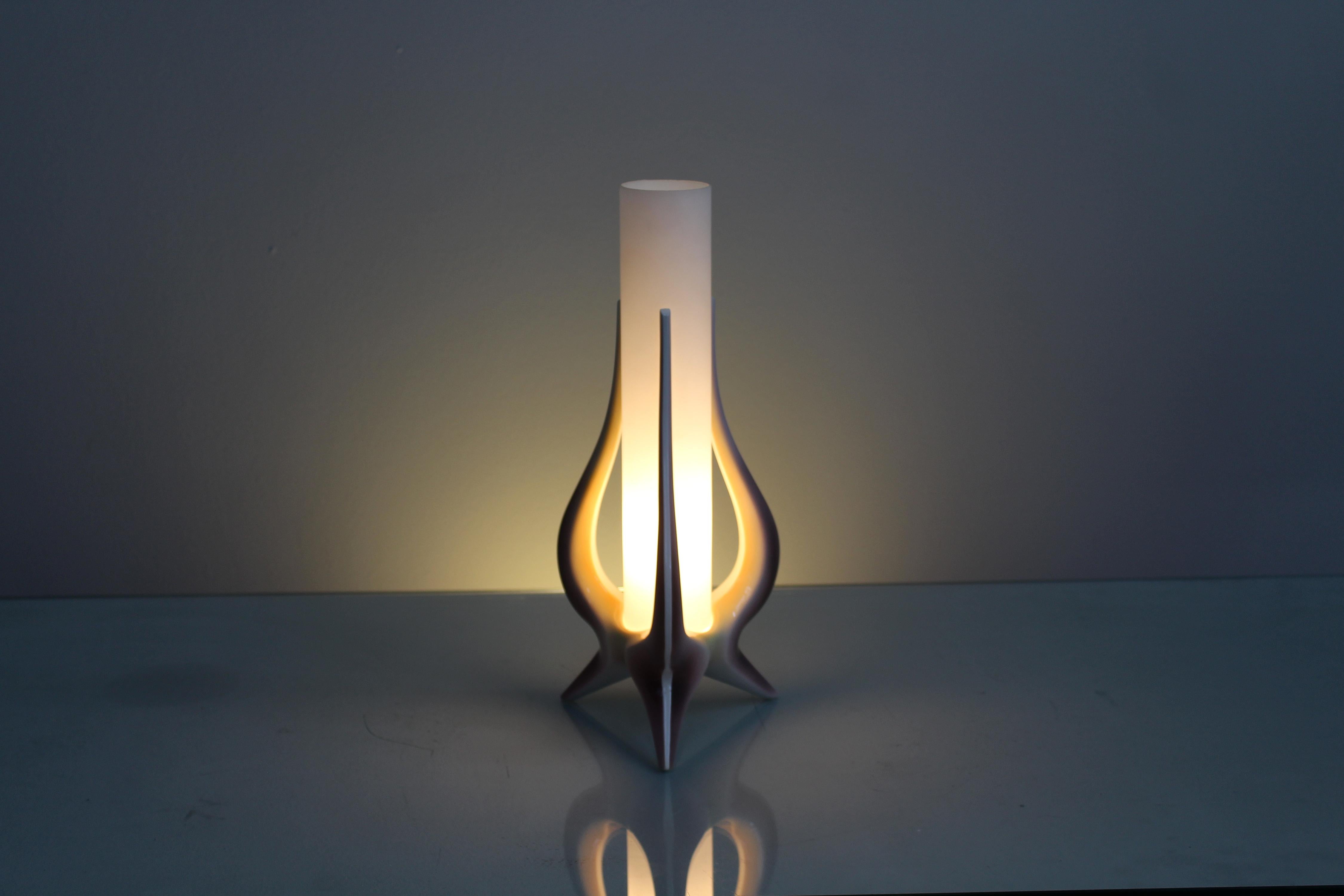 Mid-Century A. Campi (attr.) Glazed Ceramic and Glass Table Lamp Italy, 50s For Sale 3