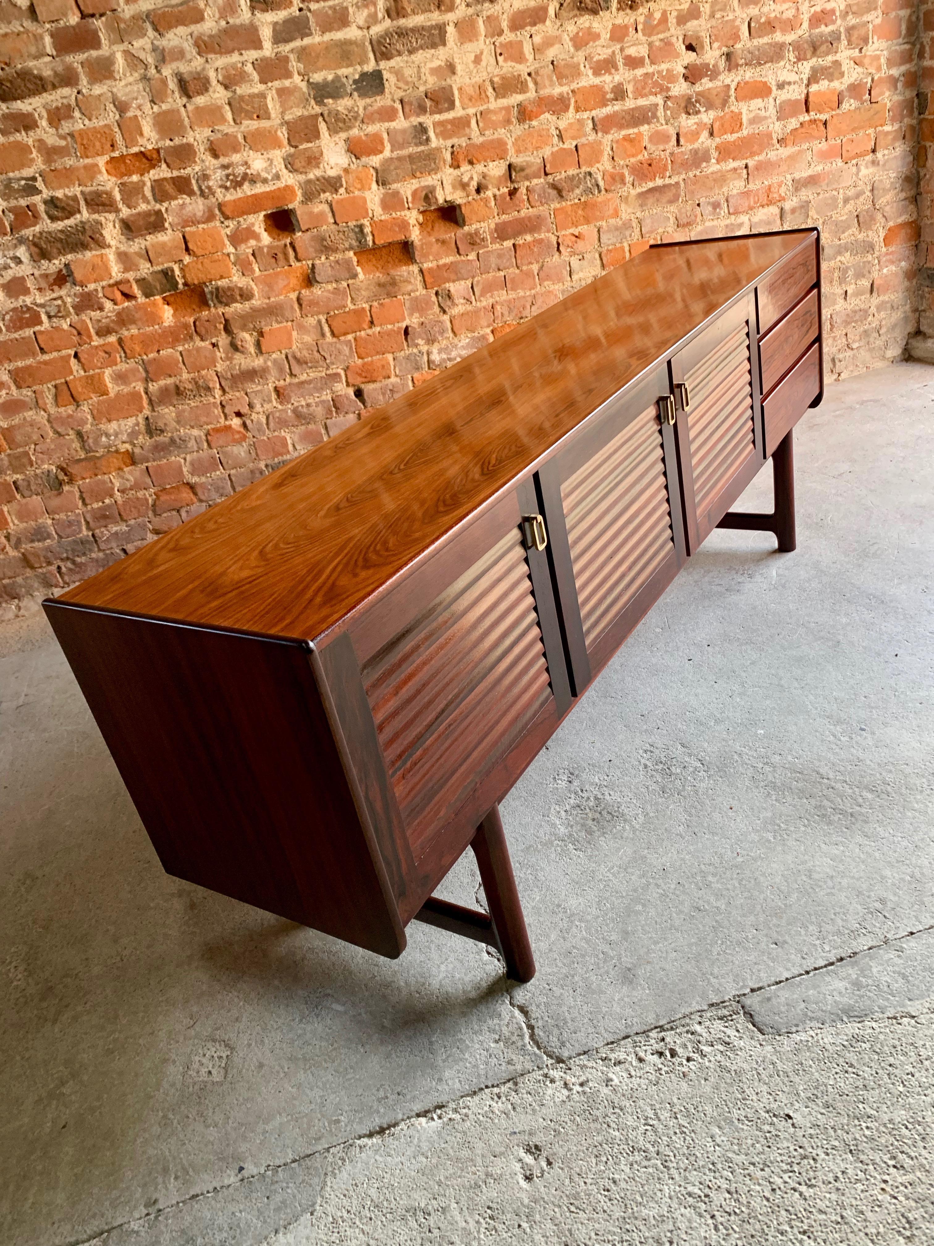 British Midcentury A. H. McIntosh & Co of Kirkcaldy Rosewood Sideboard Credenza, 1970s